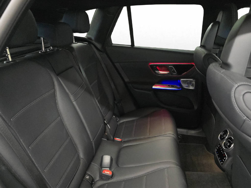 MERCEDES-BENZ GLC 300 de AMG Line 4Matic EQ Star-image-13