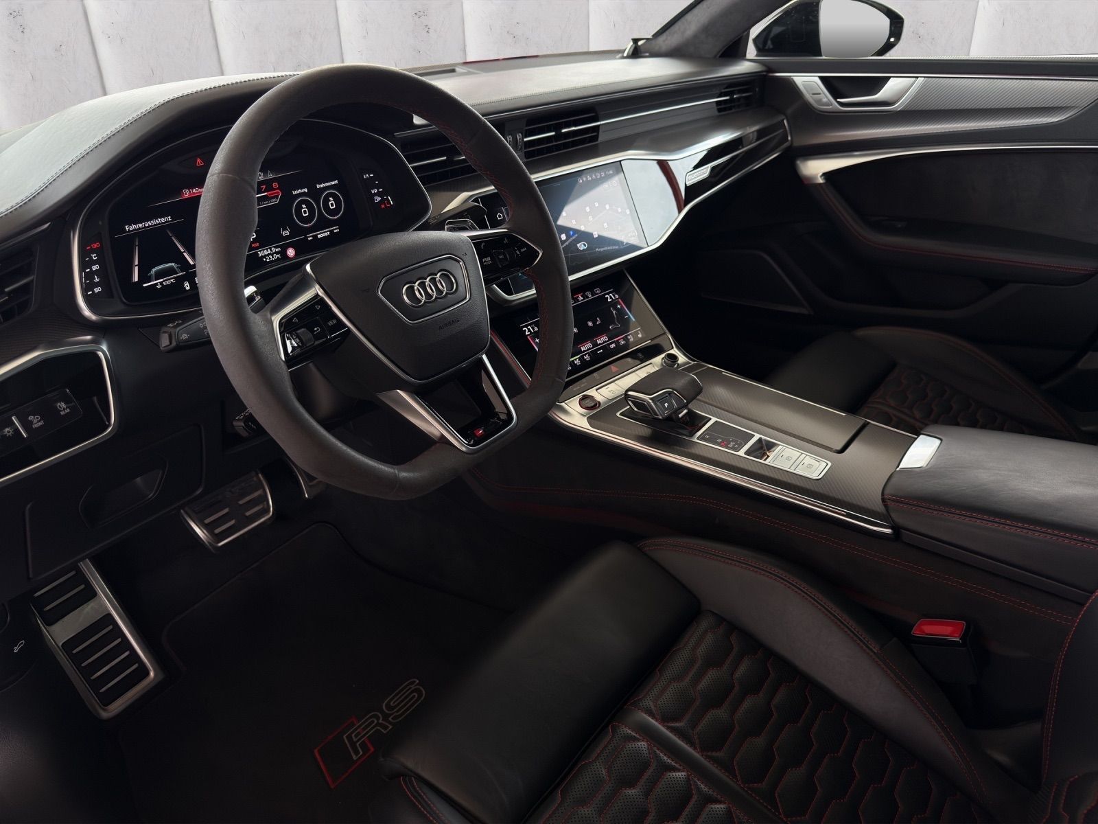 AUDI RS7 Sportback MHEV-image-8