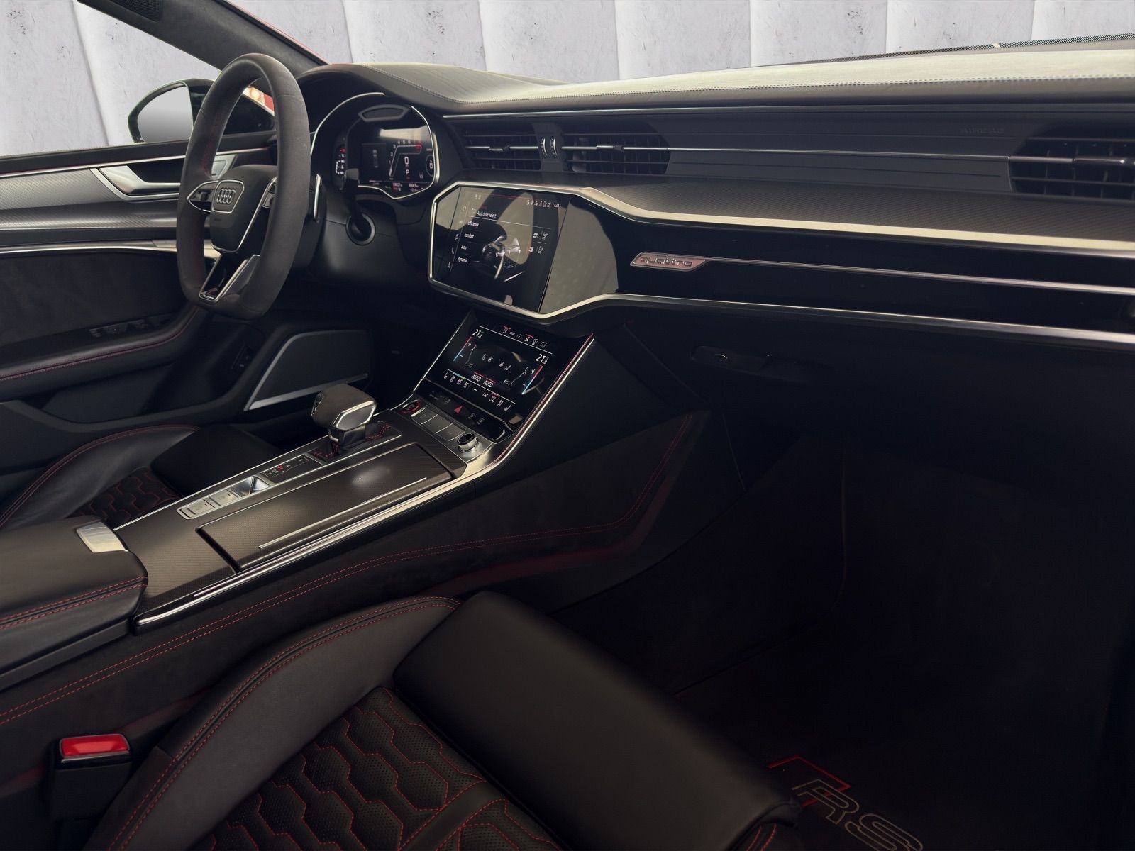 AUDI RS7 Sportback MHEV-image-9