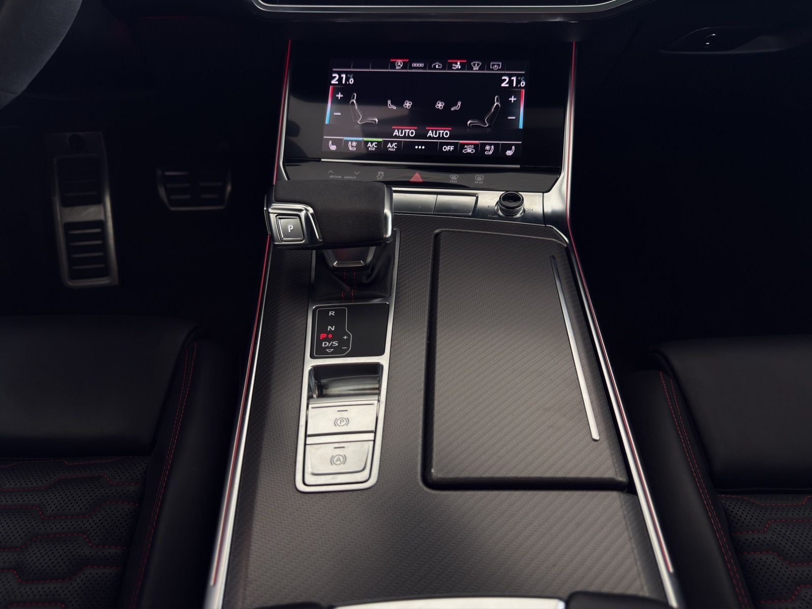 AUDI RS7 Sportback MHEV-image-13