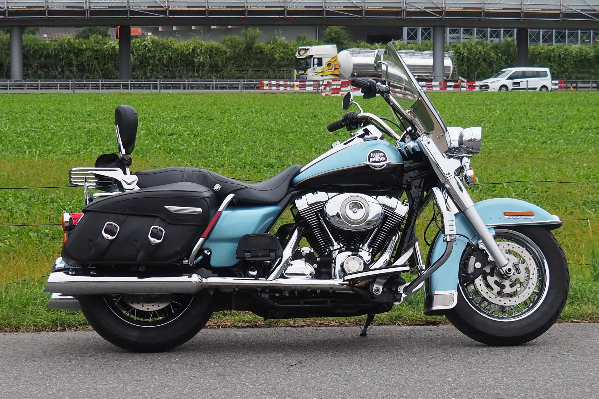 HARLEY-DAVIDSON FLHRC Road King Classic ABS
