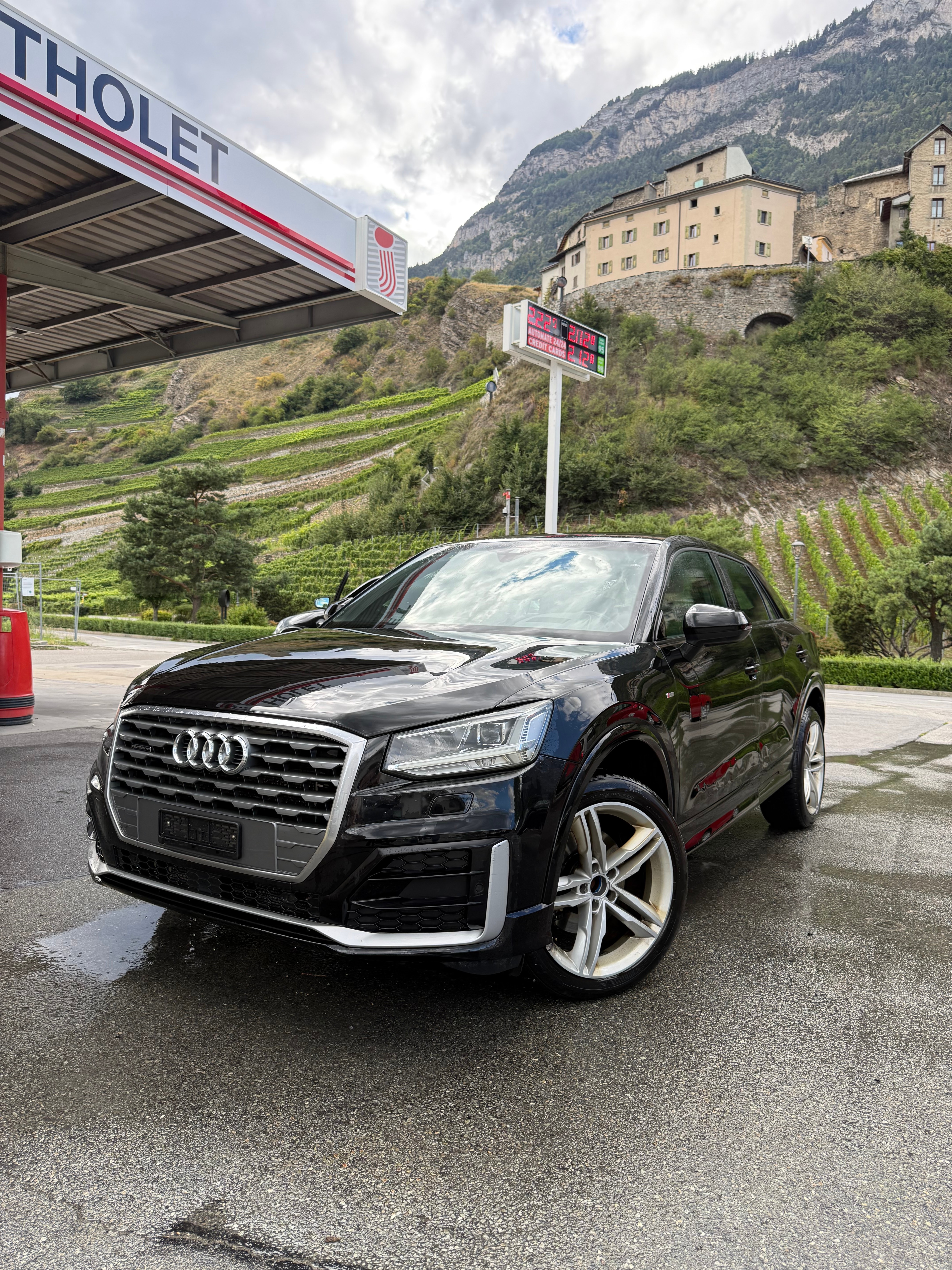 AUDI Q2 2.0 TDI Edition # 1 quattro S-tronic — slika 1