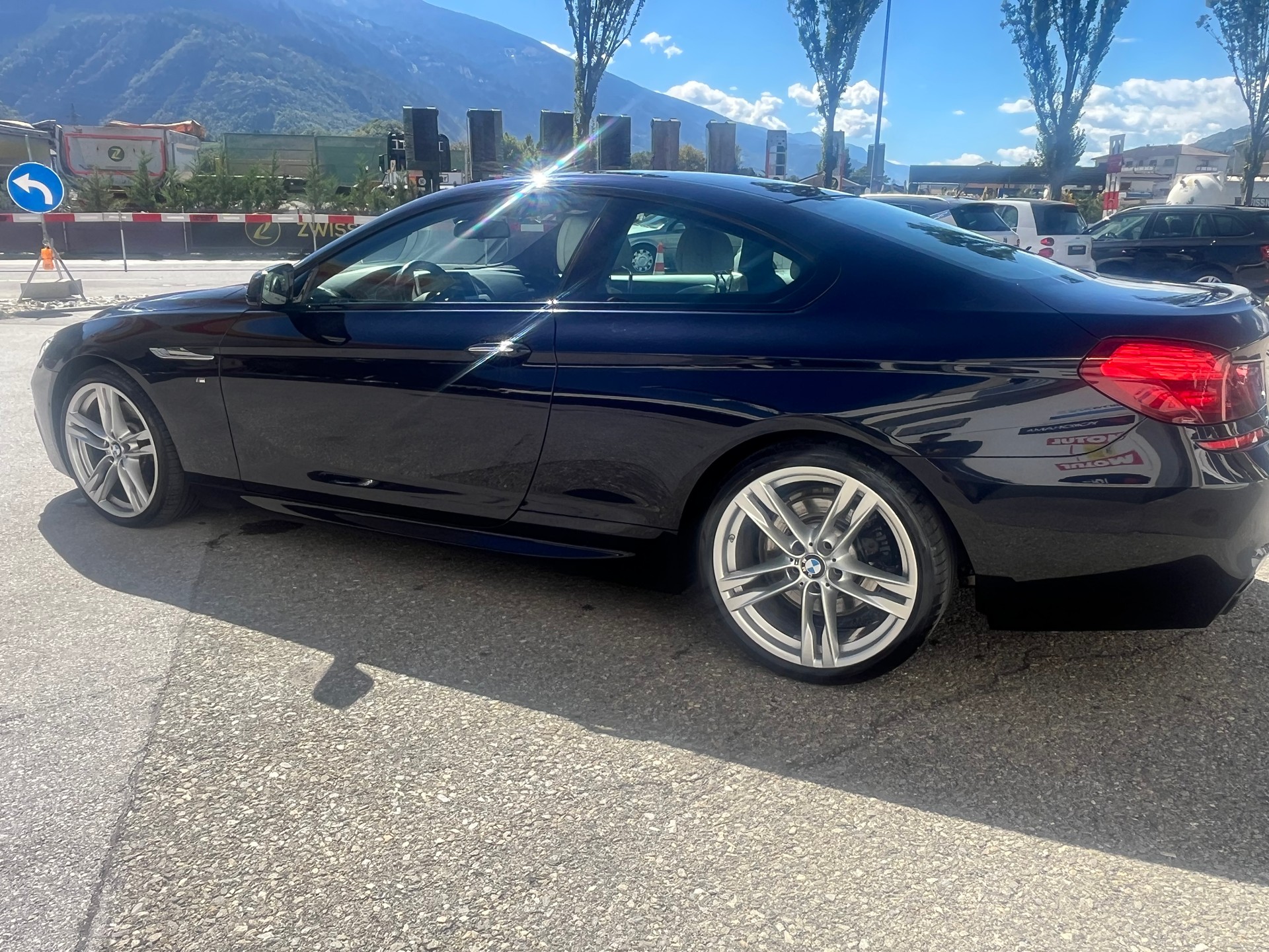 BMW 650i Coupé xDrive-showroom-element-3