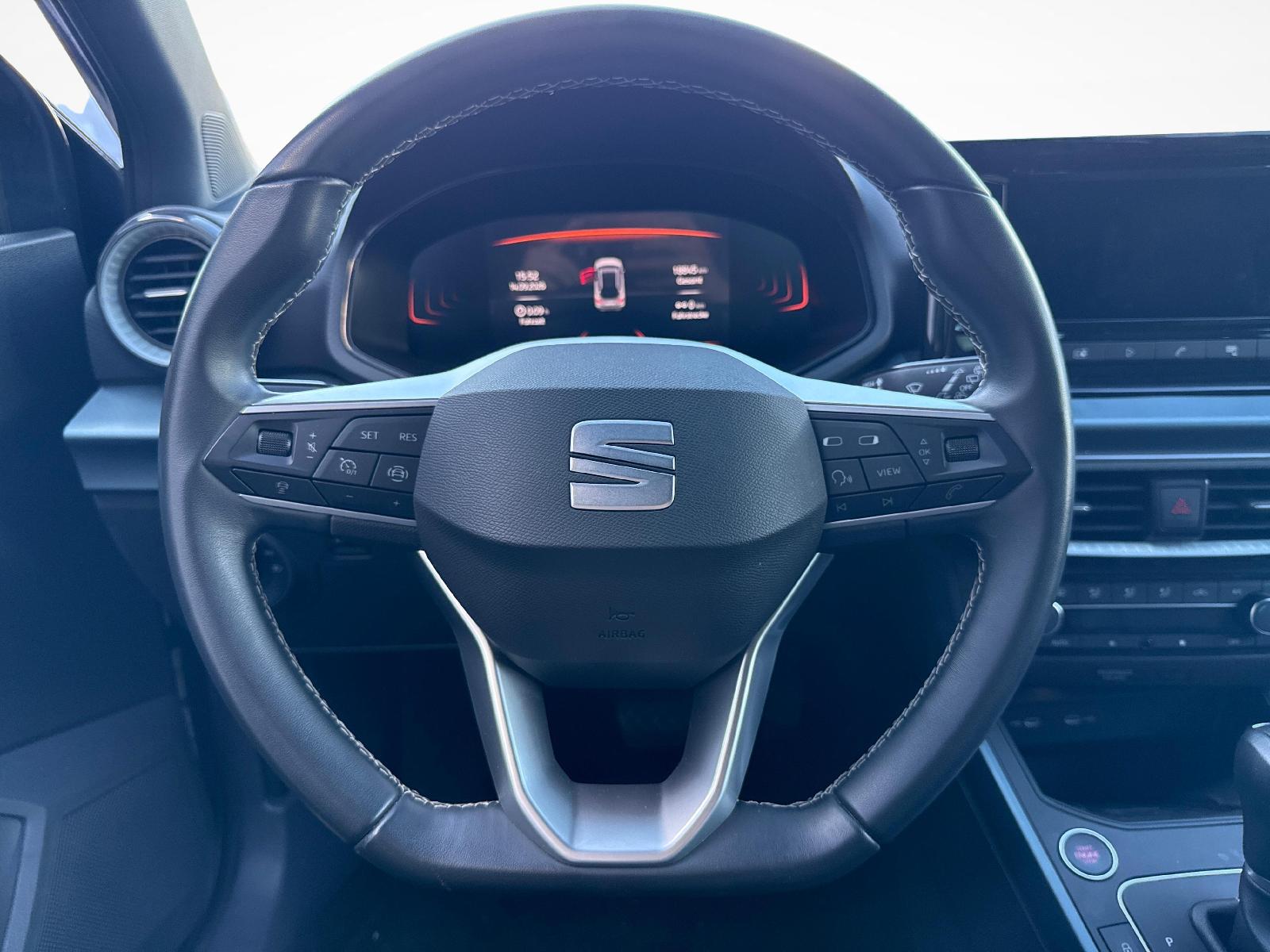 SEAT Arona 1.5 TSI Xperience DSG-image-14
