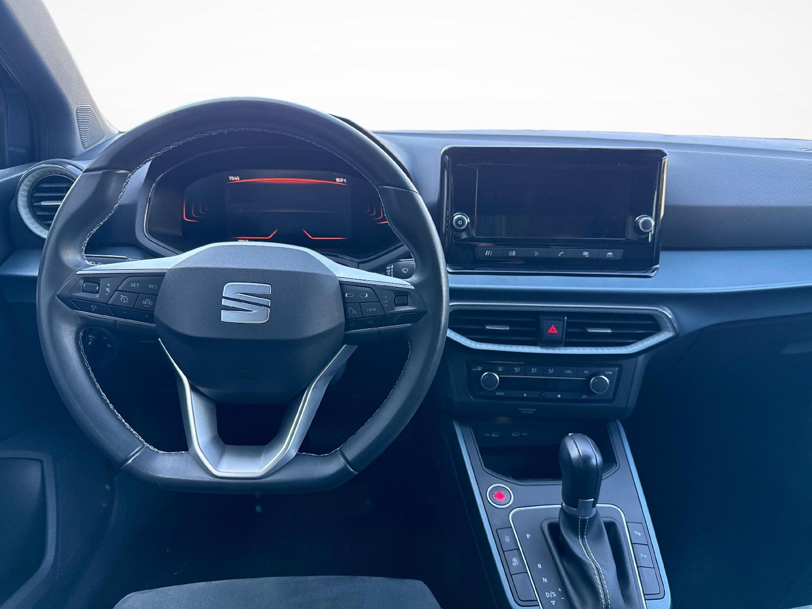 SEAT Arona 1.5 TSI Xperience DSG-image-8