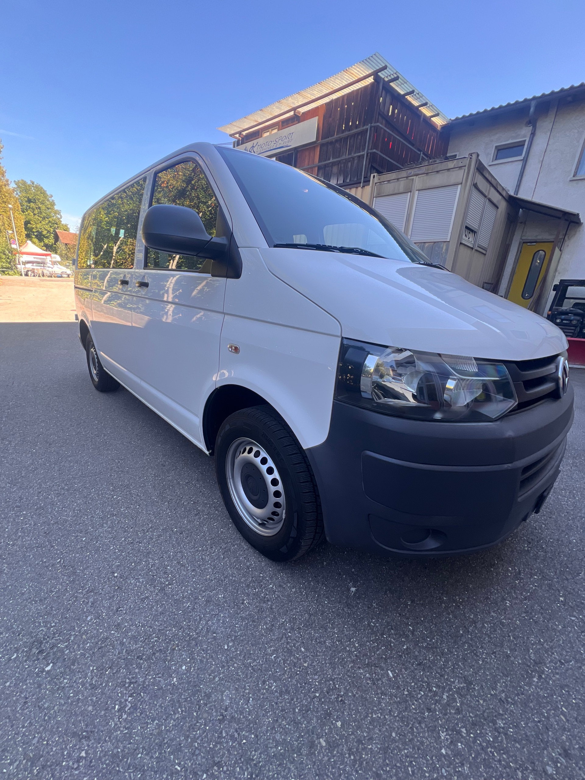 VW T5 2.0 TDI BMT DSG-image-1
