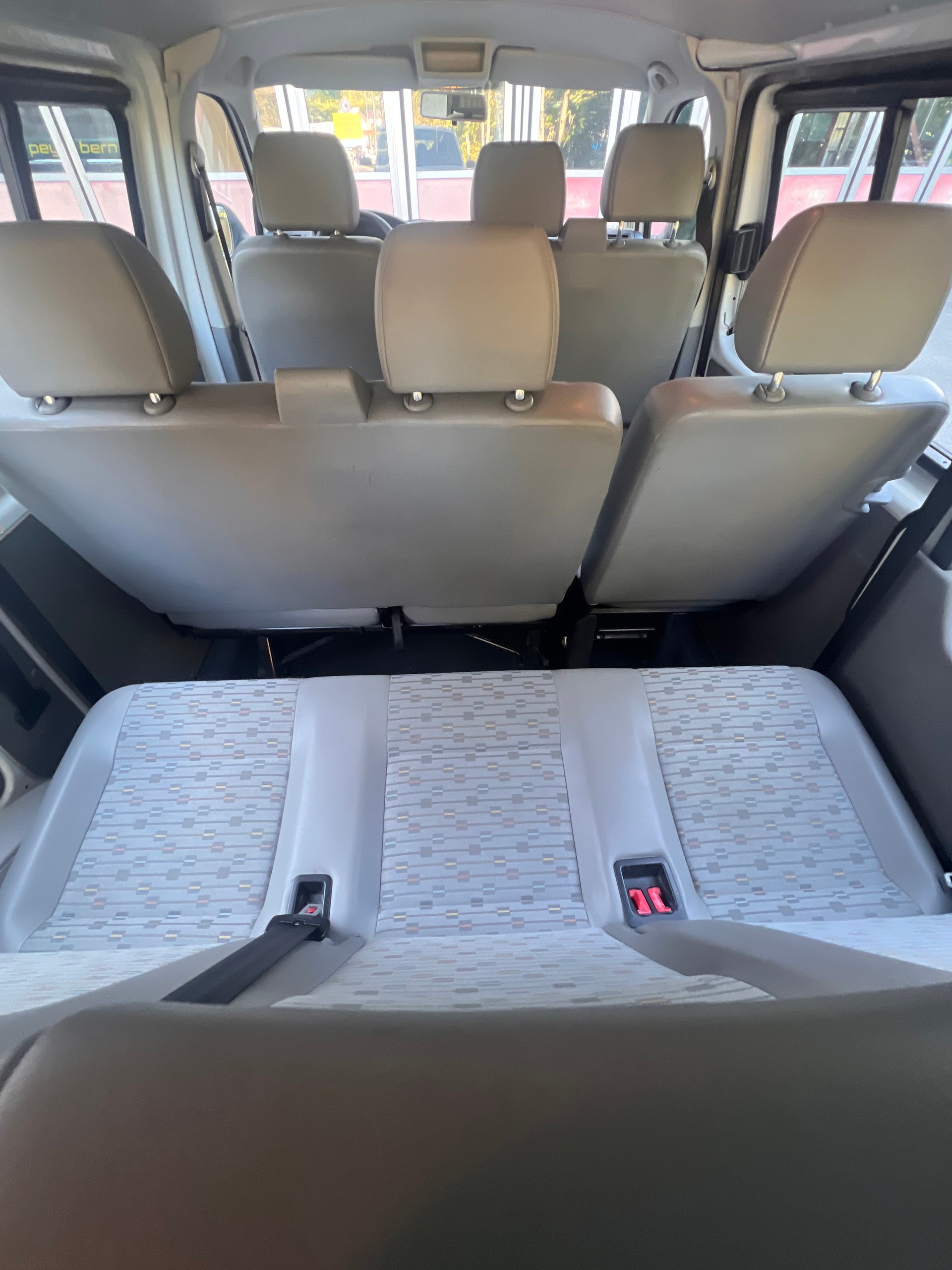 VW T5 2.0 TDI BMT DSG-image-12
