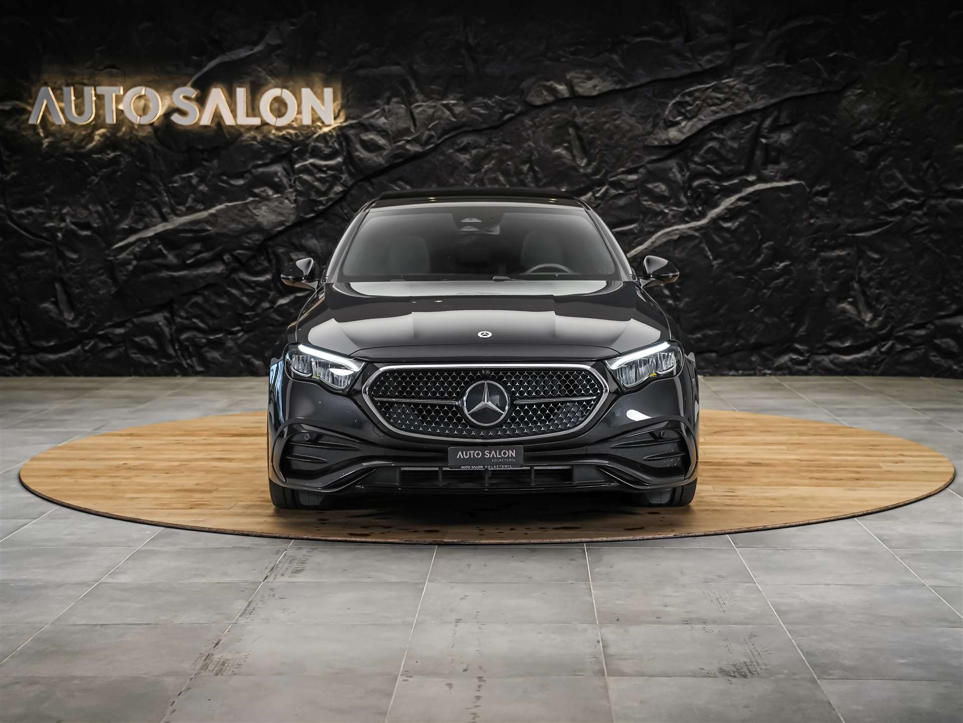 MERCEDES-BENZ E 220 d AMG Line 9G-Tronic *Werksgarantie*21" Felgen*Panorama*Lenkradheizung*-image-6