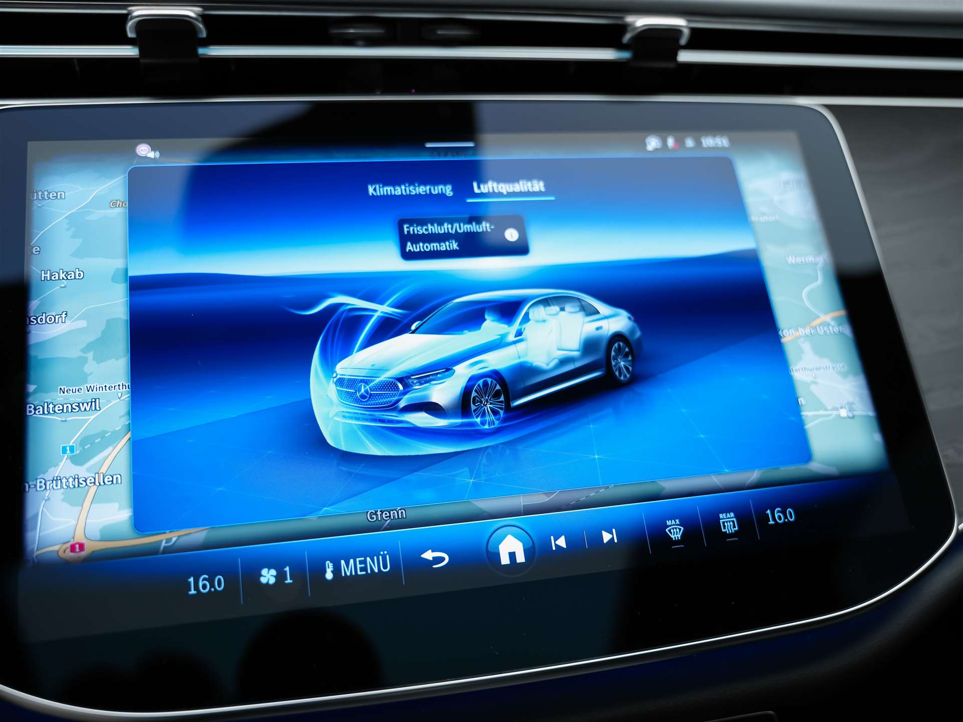 MERCEDES-BENZ E 220 d AMG Line 9G-Tronic *Werksgarantie*21" Felgen*Panorama*Lenkradheizung*-image-32