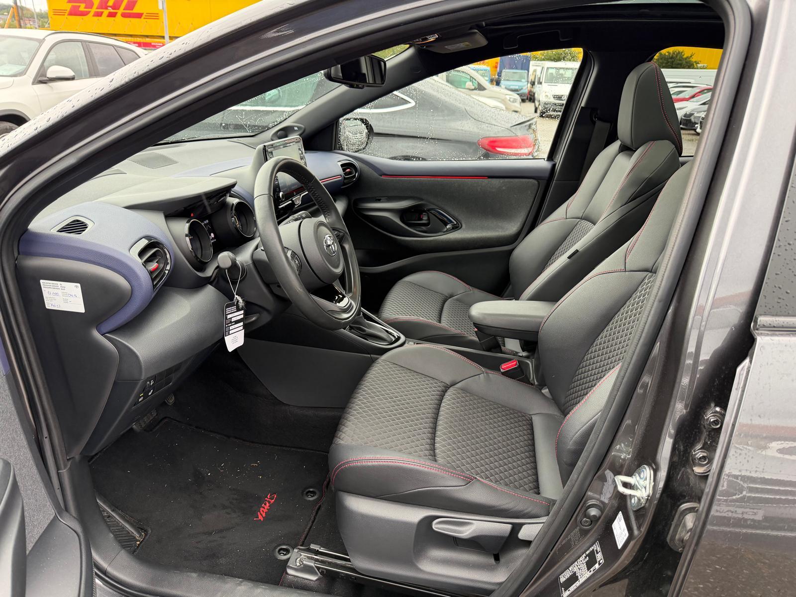 TOYOTA Yaris 1.5 VVT-i HSD Trend-image-7