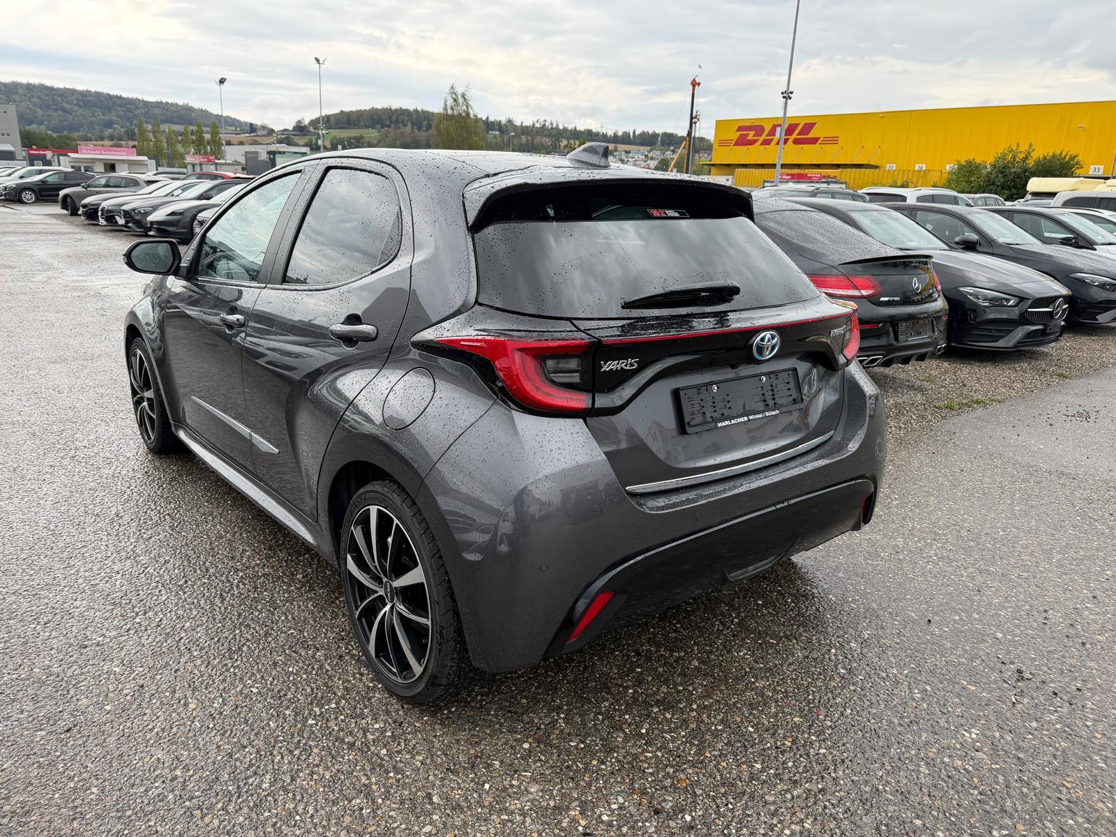 TOYOTA Yaris 1.5 VVT-i HSD Trend-image-5