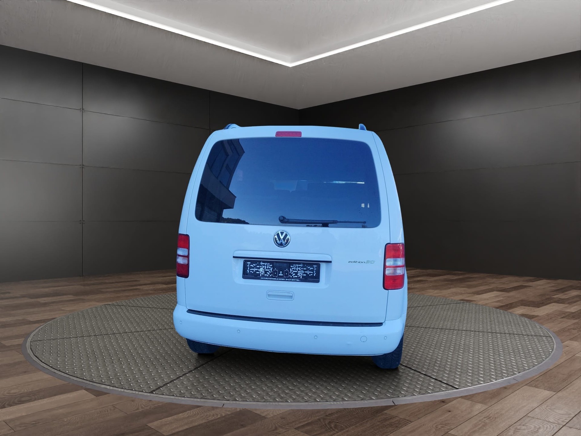 VW Caddy 2.0 TDI 4Motion Trendline Edition 30-image-4