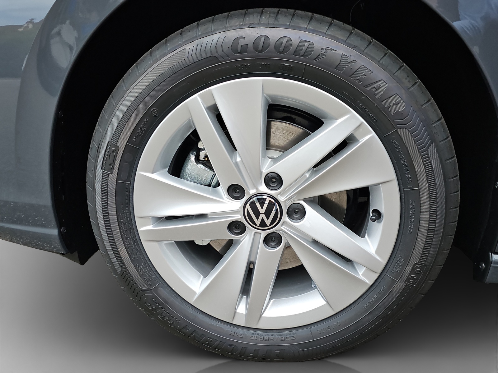 VW Golf 1.5 e TSI mHEV Value DSG-image-13