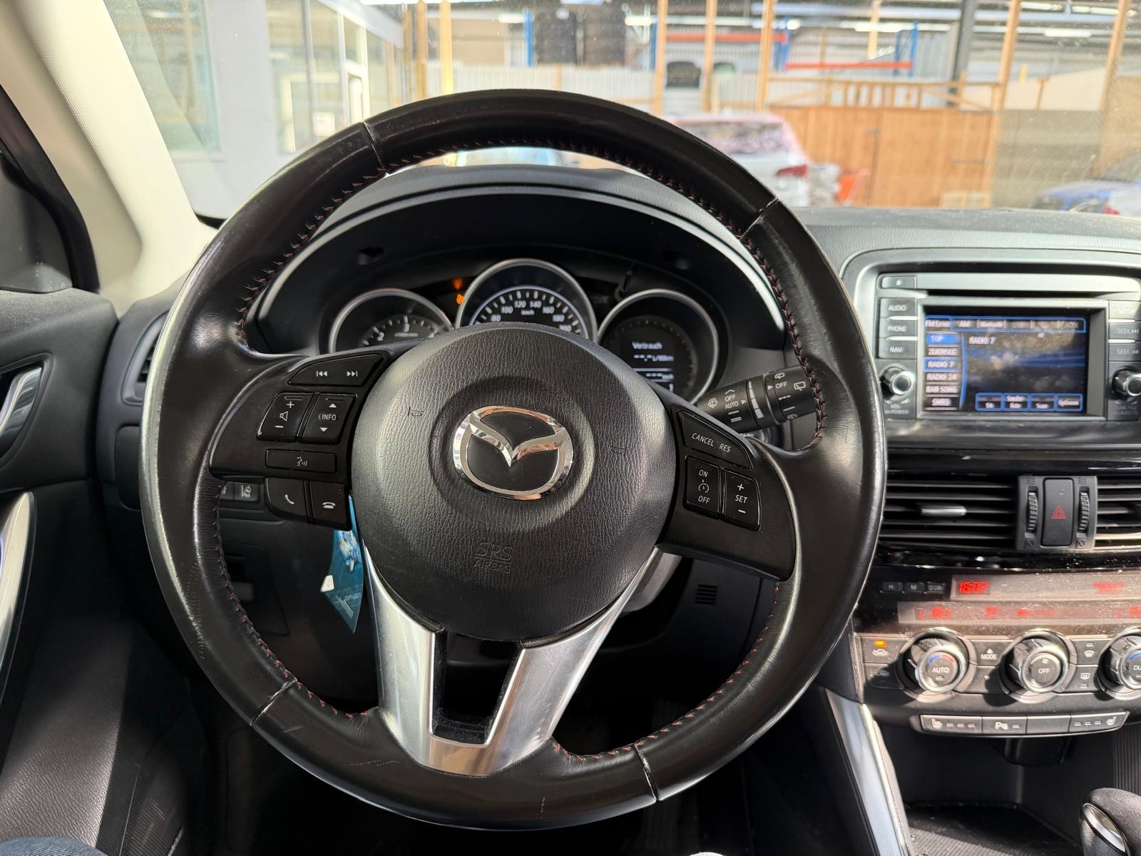 MAZDA CX-5 2.2 D HP Revolution AWD Automatic-image-8