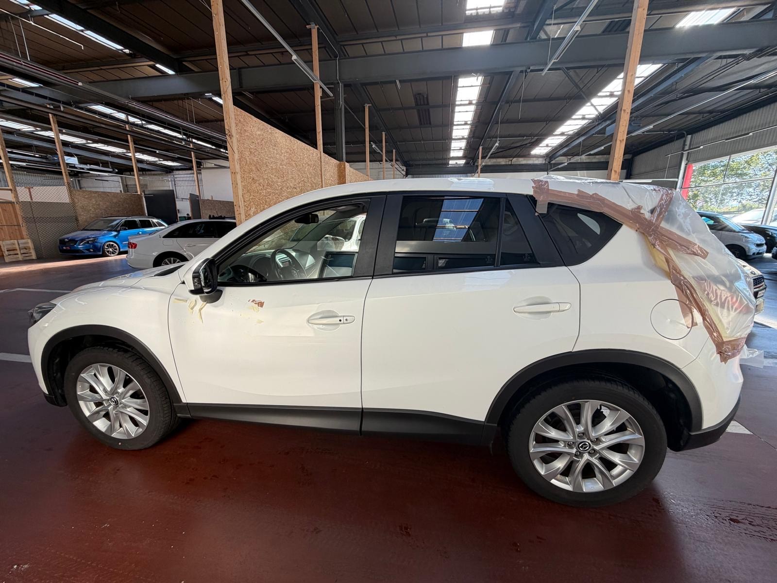 MAZDA CX-5 2.2 D HP Revolution AWD Automatic-image-5