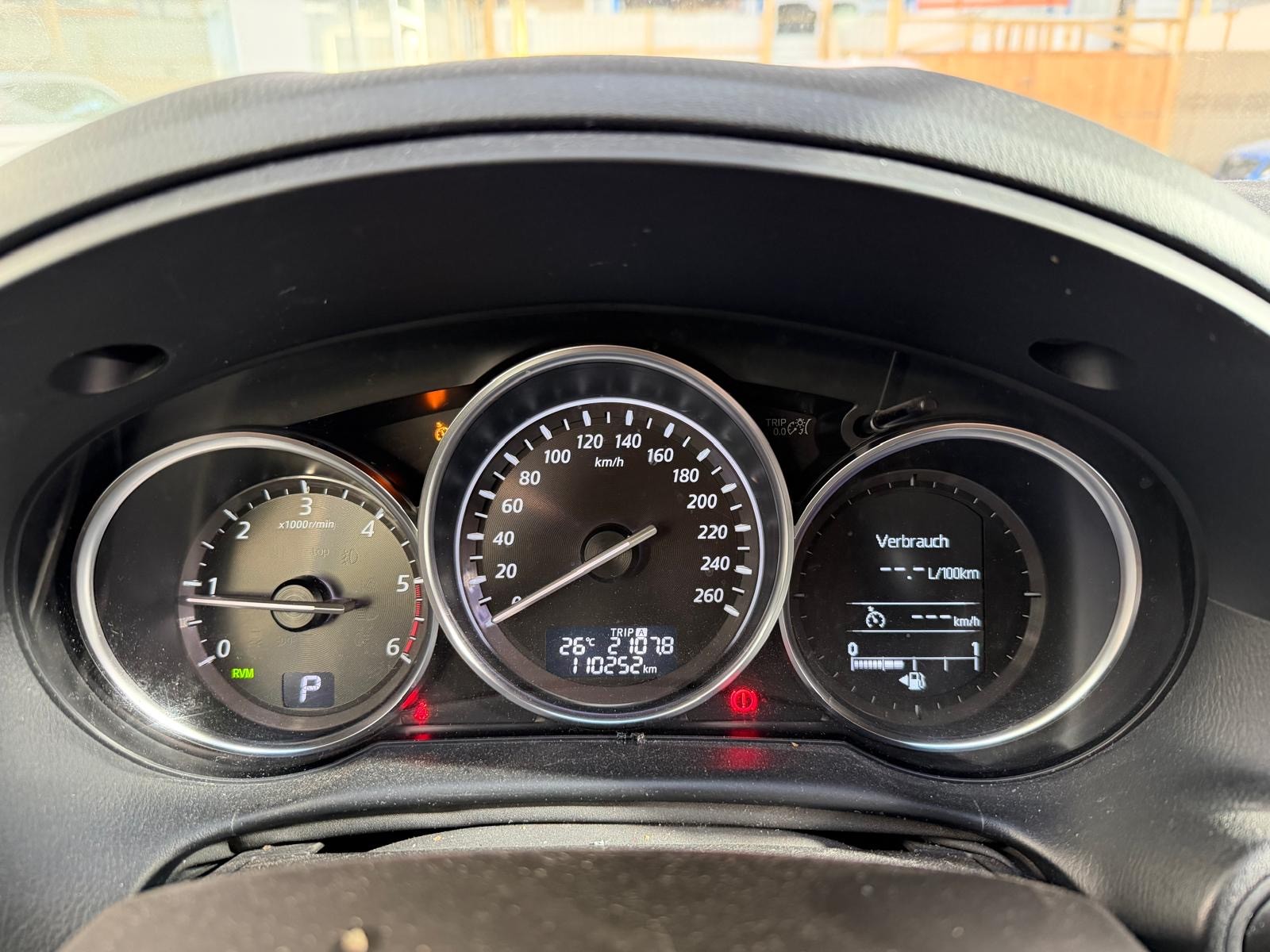MAZDA CX-5 2.2 D HP Revolution AWD Automatic-image-10