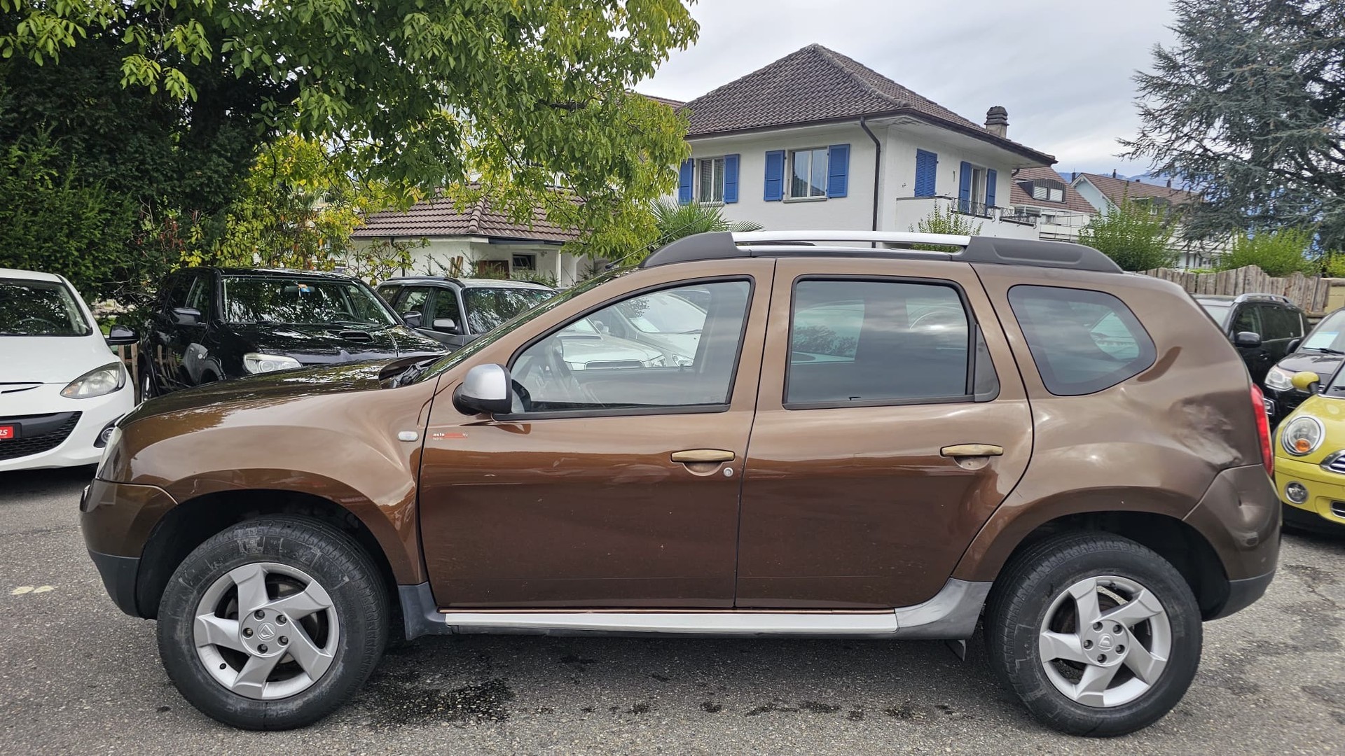 DACIA Duster 1.6 Lauréate 4x4-image-4