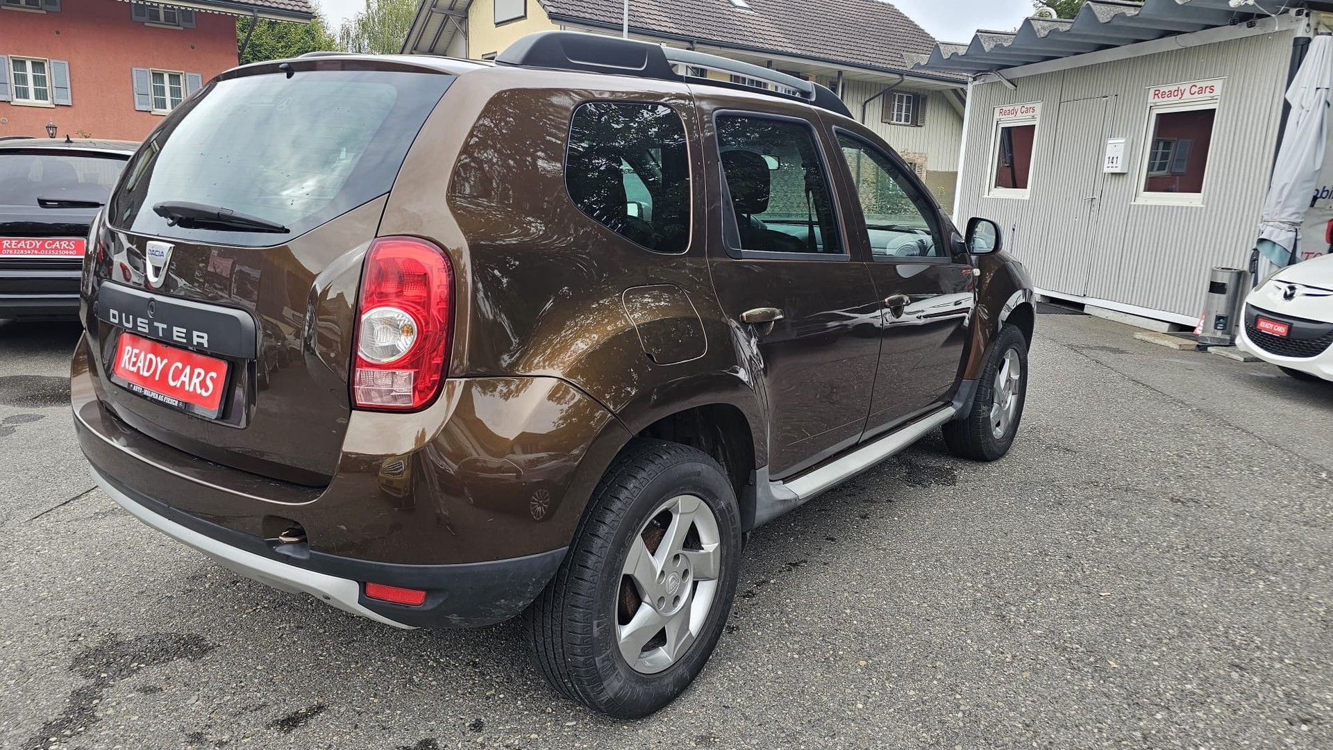 DACIA Duster 1.6 Lauréate 4x4-image-5