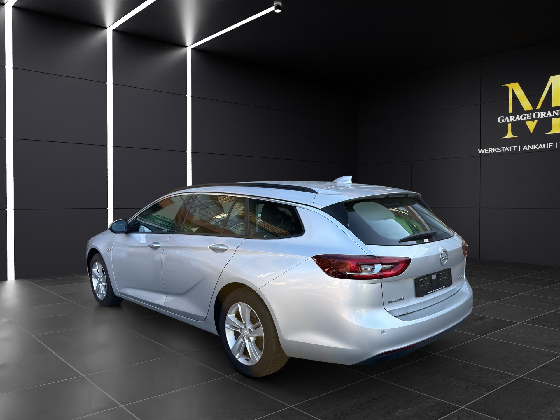 OPEL Insignia 1.5 T Sports Tourer Edition-image-2