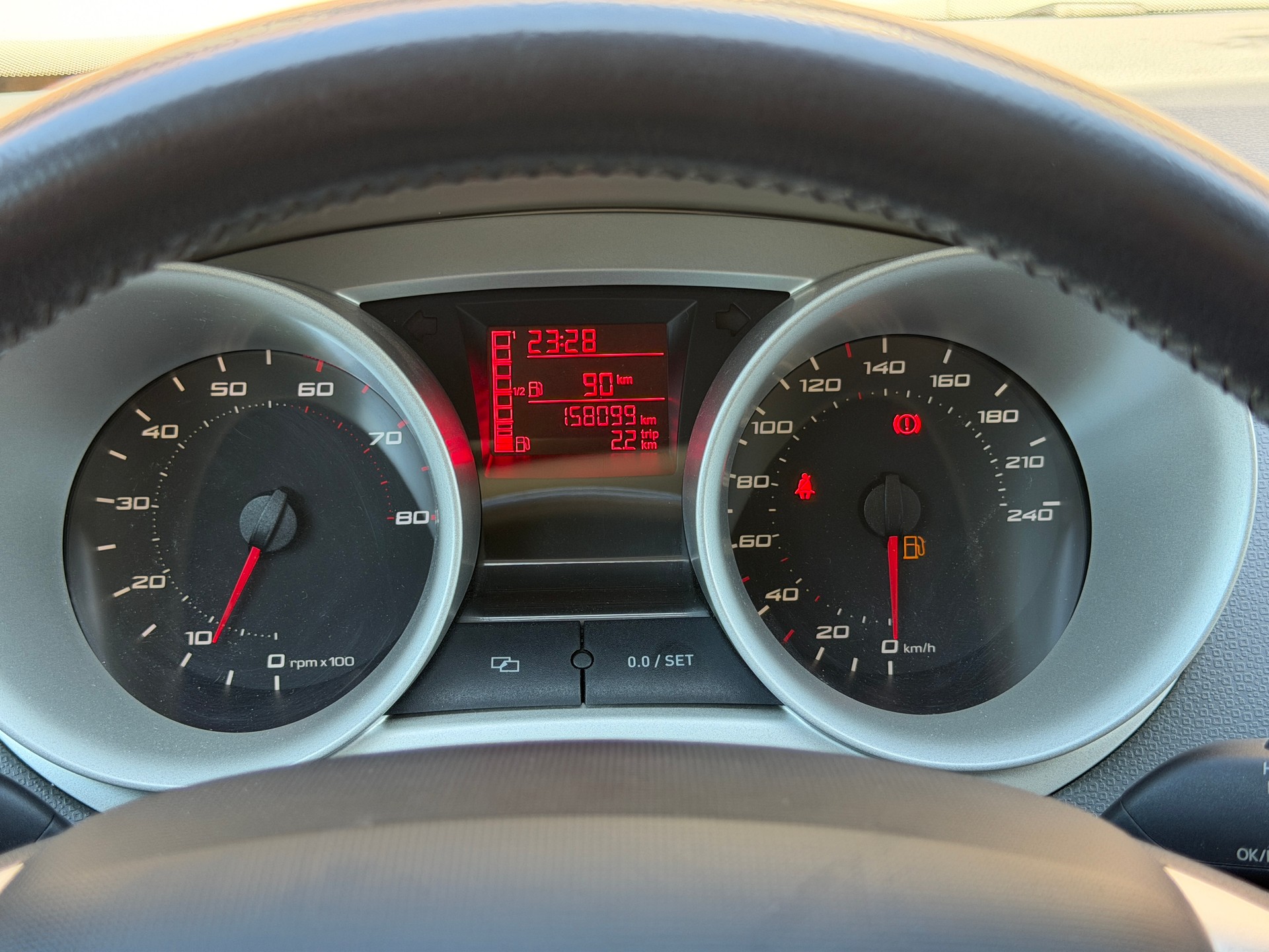 SEAT Ibiza SC 1.4 Style *frisch ab MFK + Service*-image-10