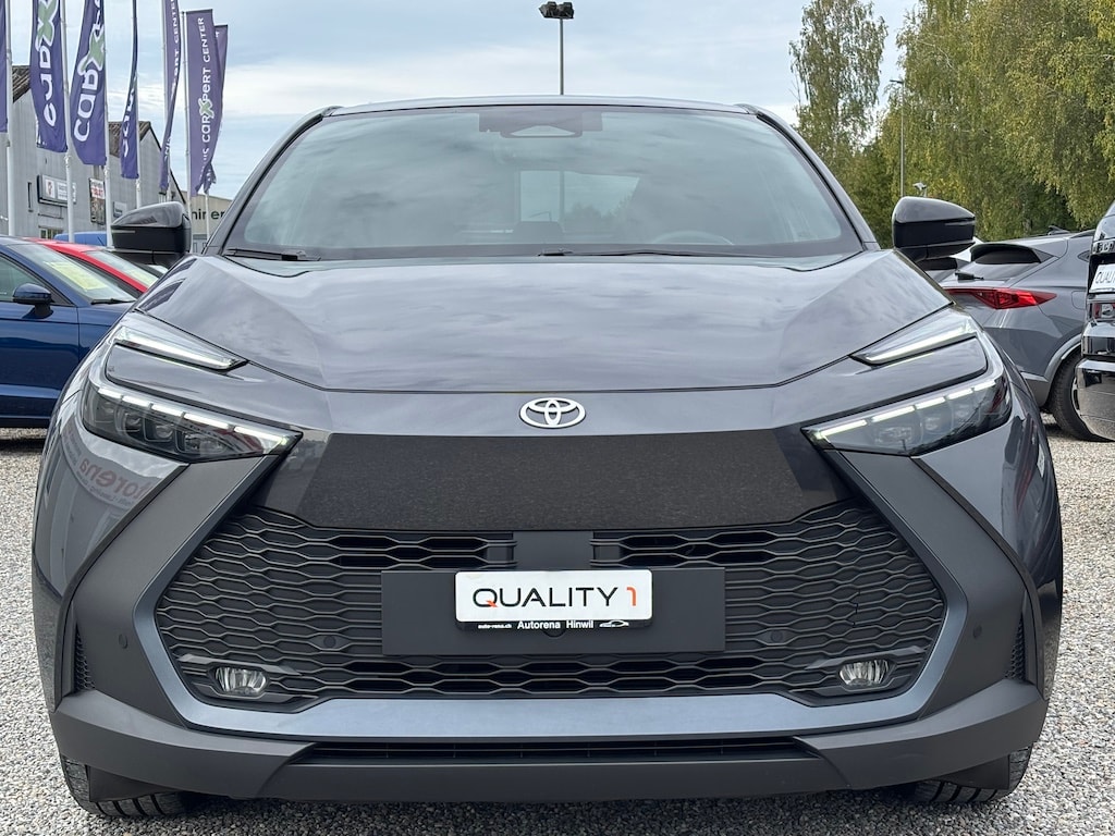 TOYOTA C-HR 1.8 HSD CVT Trend-image-1