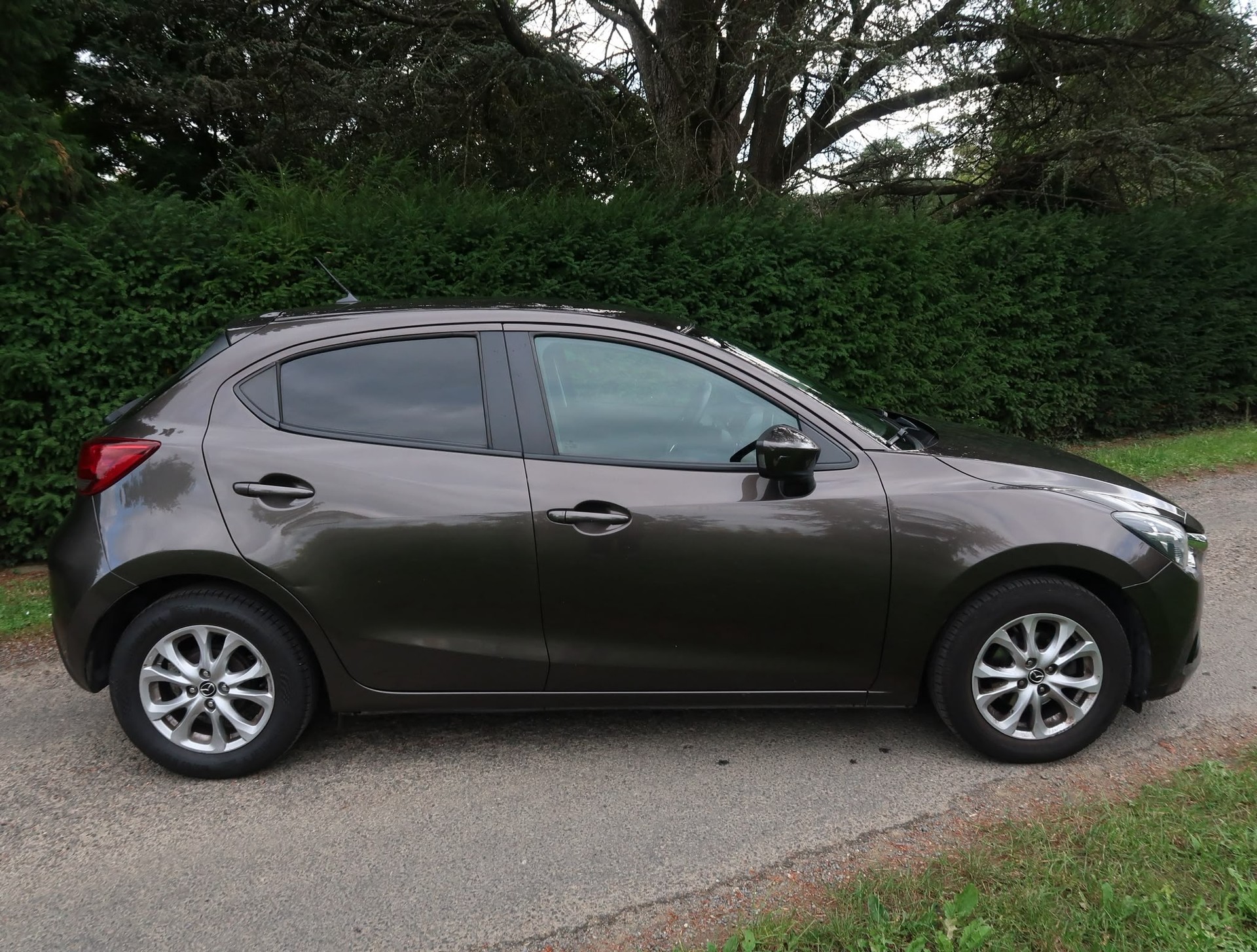 MAZDA 2 1.5i 16V Ambition Plus-showroom-element-3