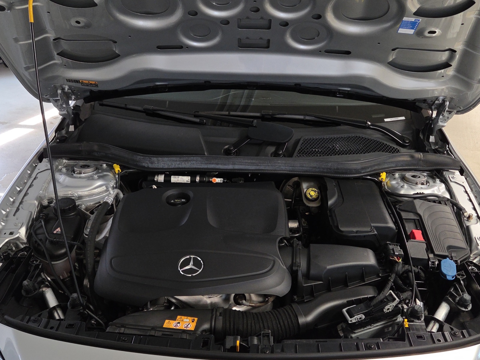 MERCEDES-BENZ GLA 200 Night Star-image-20