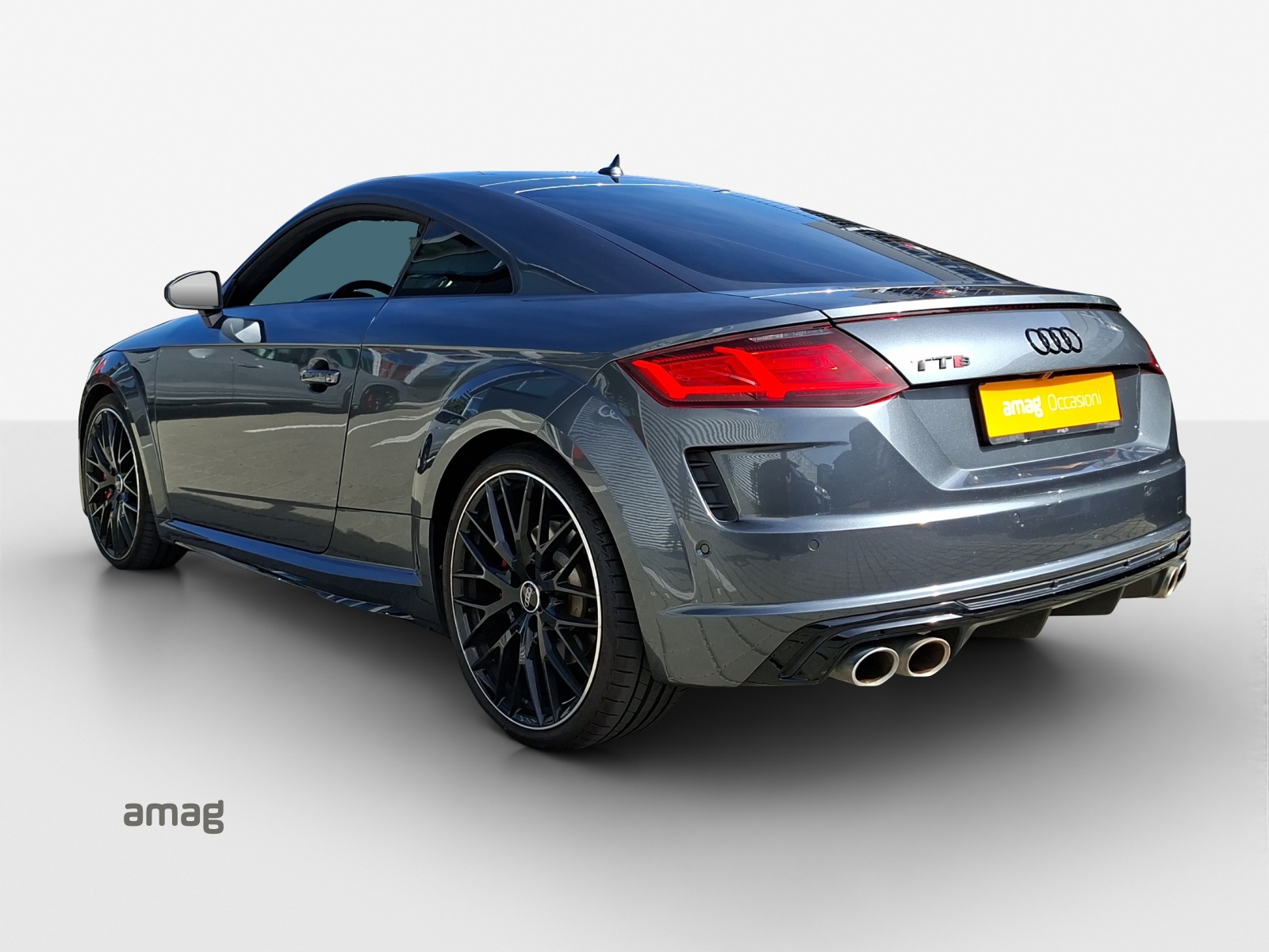 AUDI TT Coupé TTS quattro S-tronic-image-2