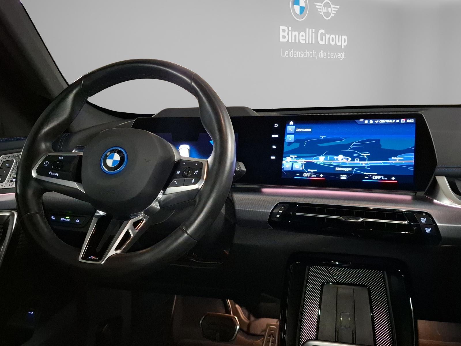 BMW iX1 U11 30 xDrive-image-10