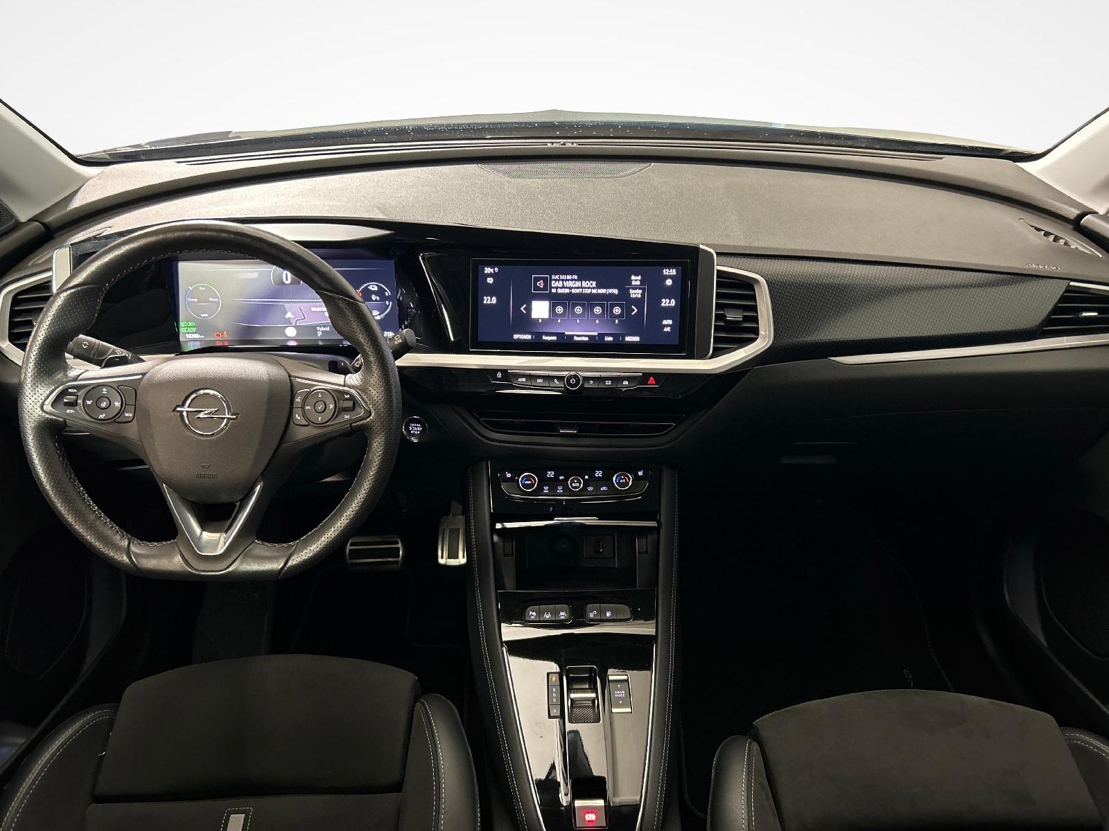 OPEL Grandland 1.6 T PHEV GSE-image-7