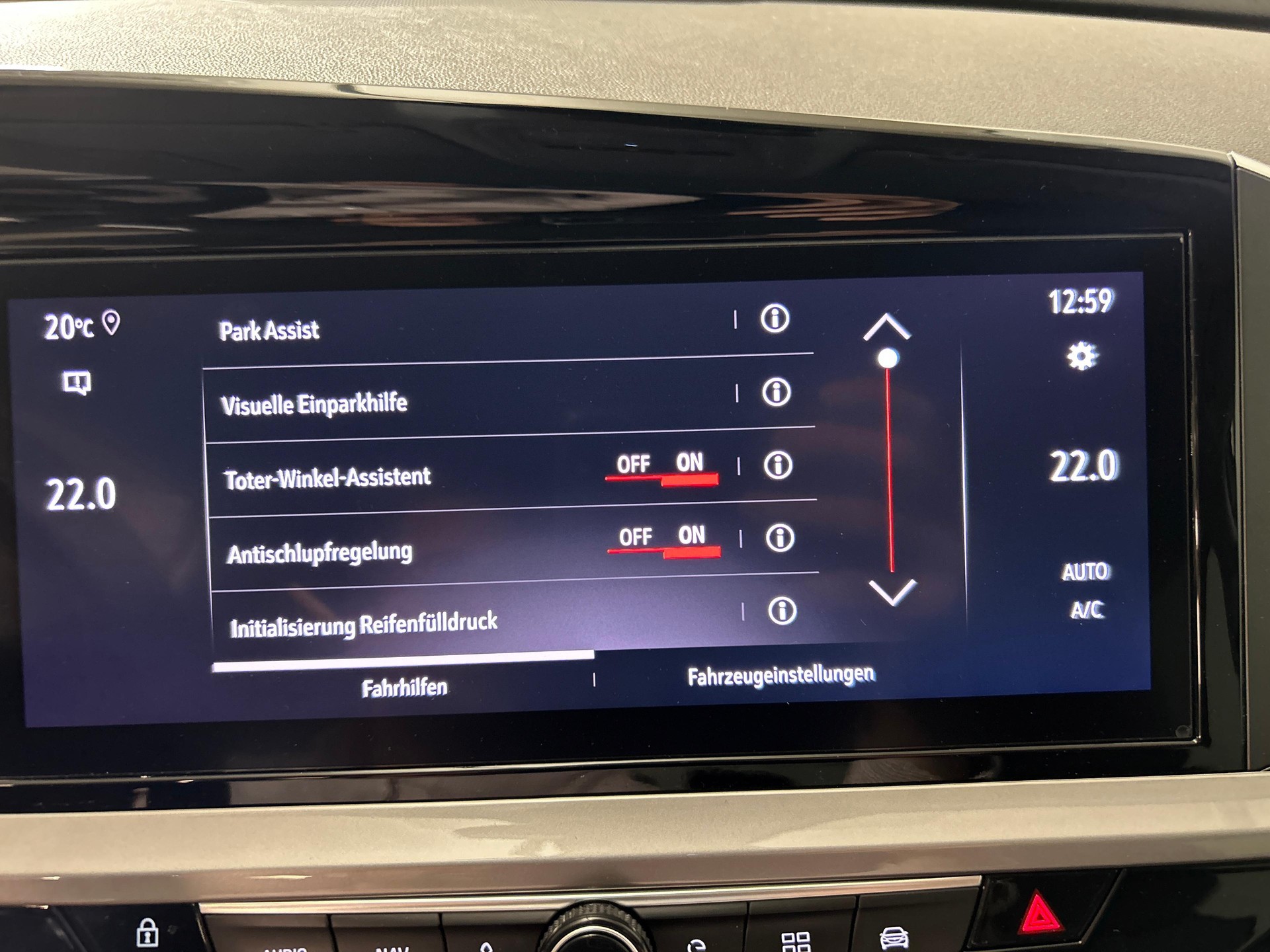 OPEL Grandland 1.6 T PHEV GSE-image-17