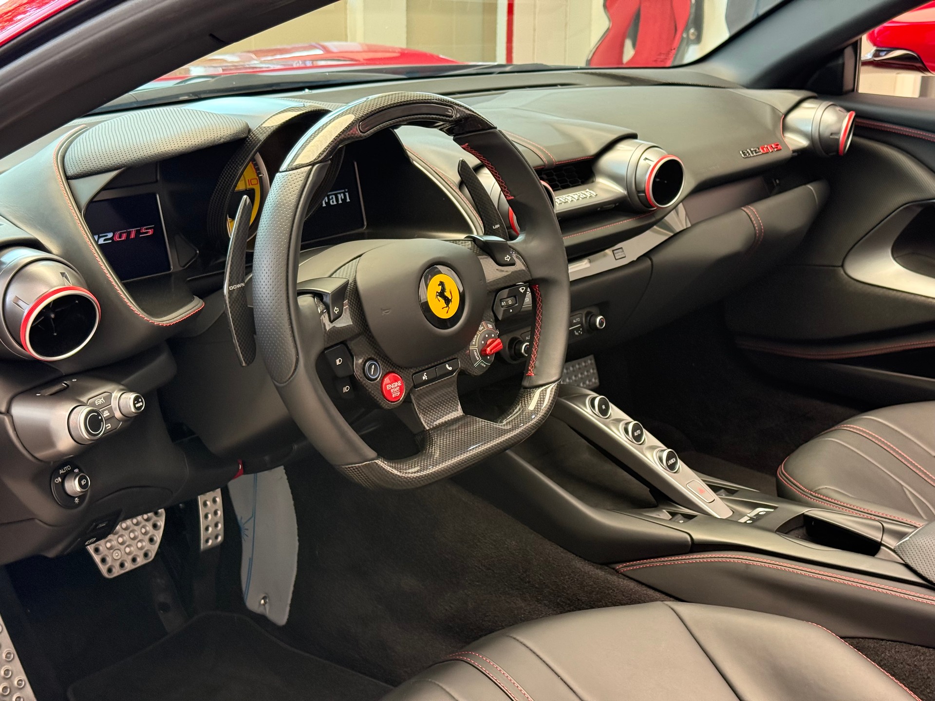 FERRARI 812 GTS-image-8