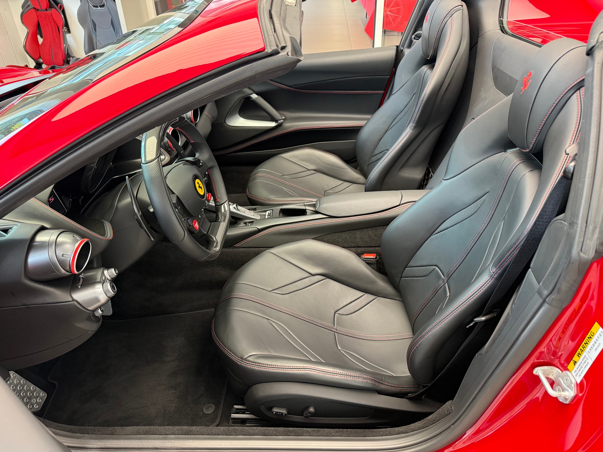 FERRARI 812 GTS-image-9