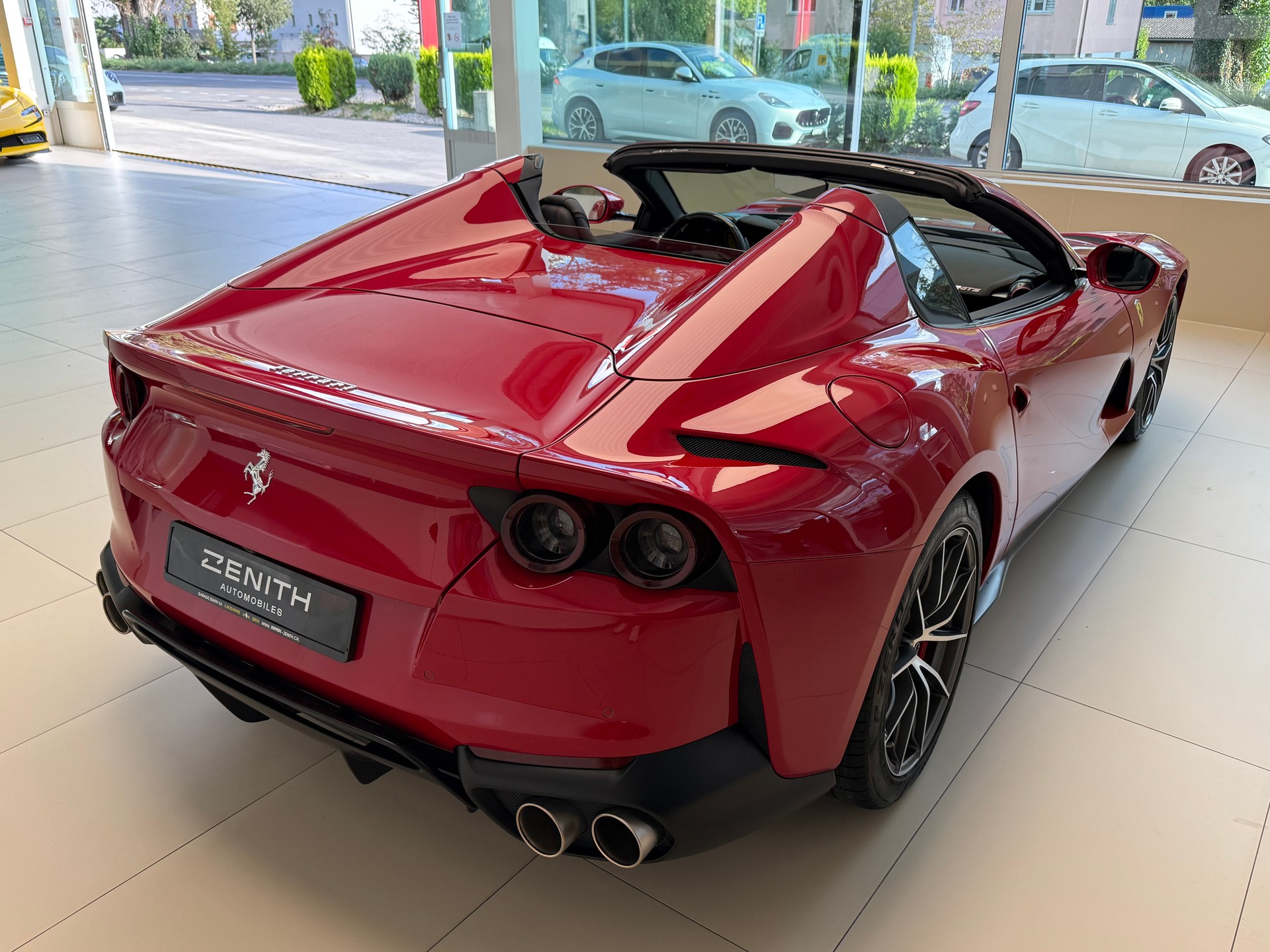 FERRARI 812 GTS-image-4