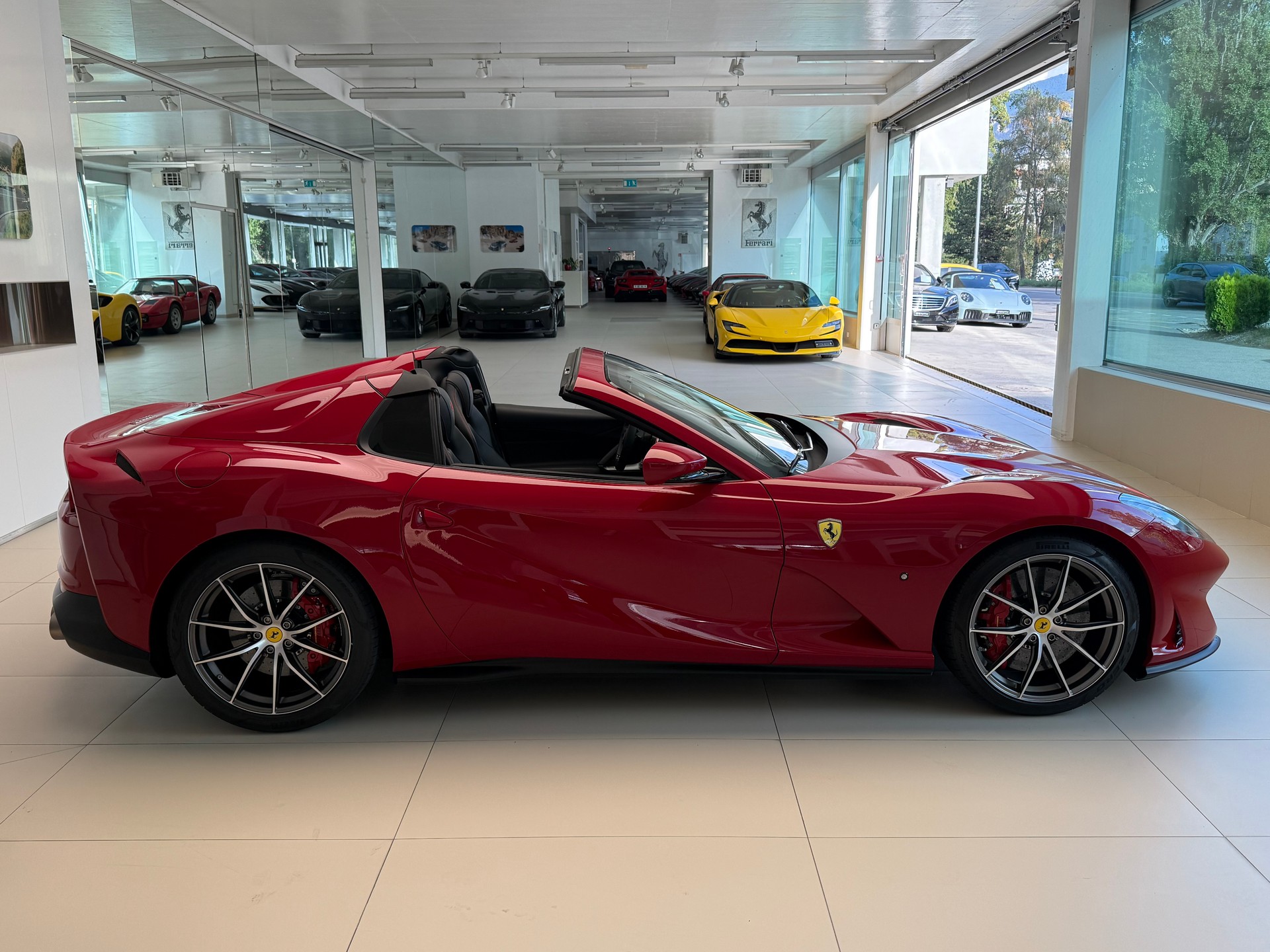FERRARI 812 GTS-image-3