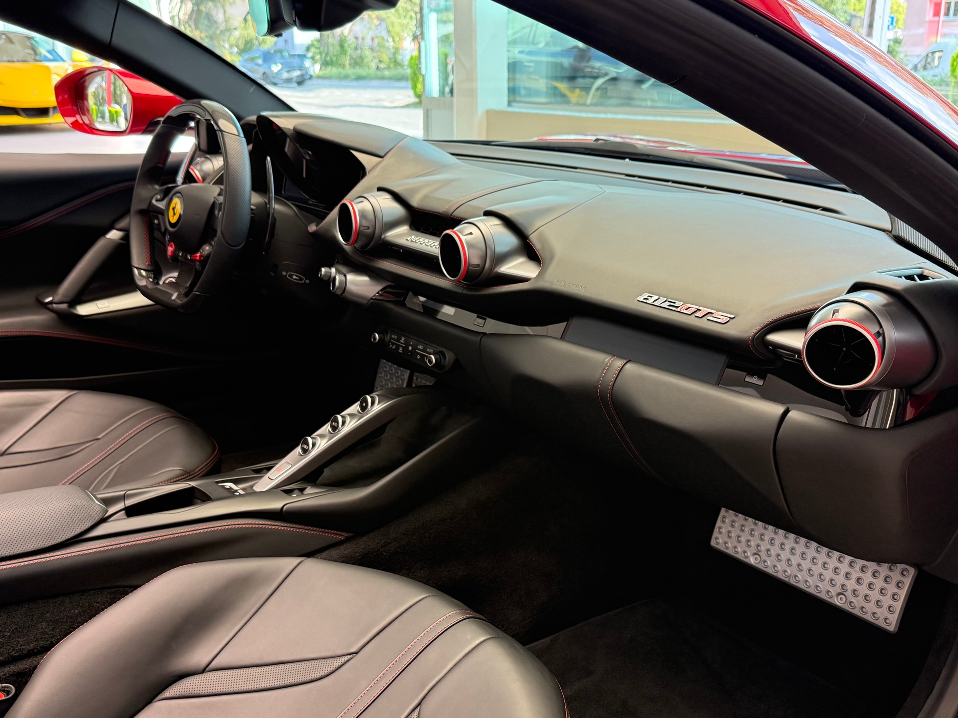 FERRARI 812 GTS-image-11