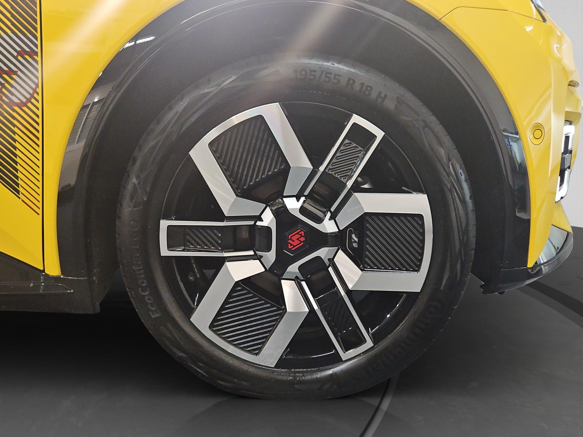 RENAULT R5 E-Tech Comfort Range 52 kWh Iconic Five-image-17