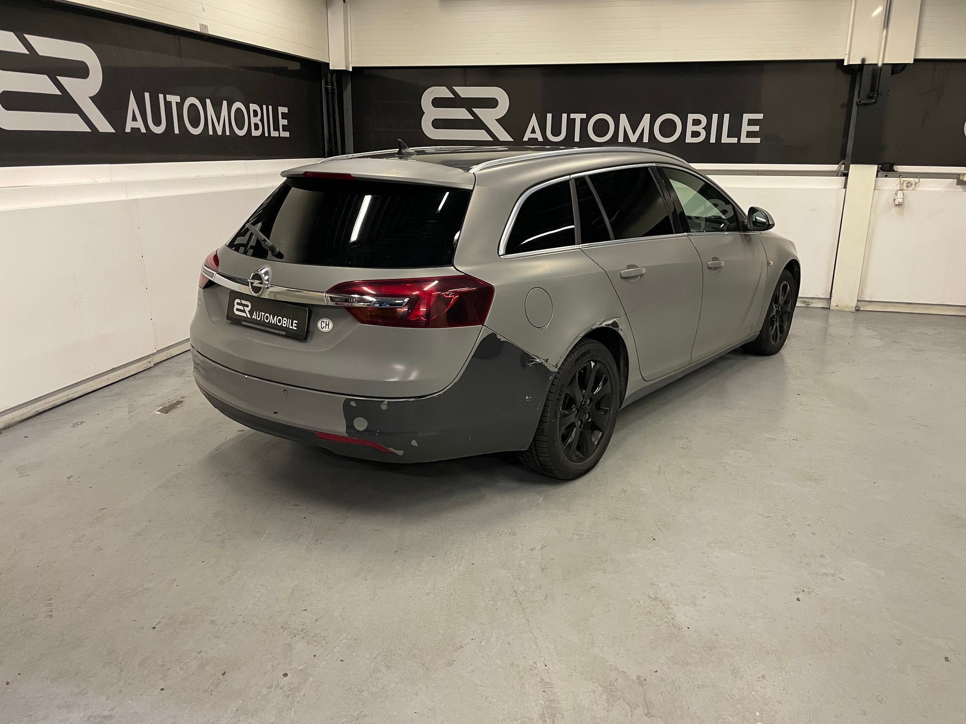 OPEL Insignia Sports Tourer 2.0 CDTI Edition Automatic-image-3