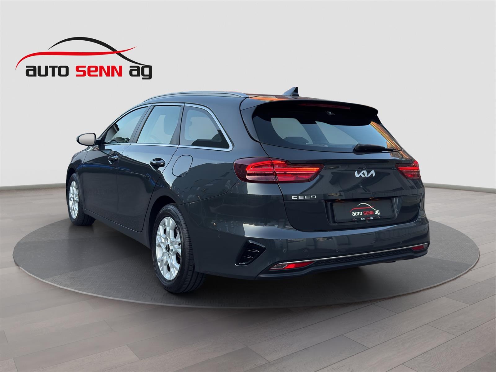 KIA Ceed SW 1.5 T-GDi Power-image-2