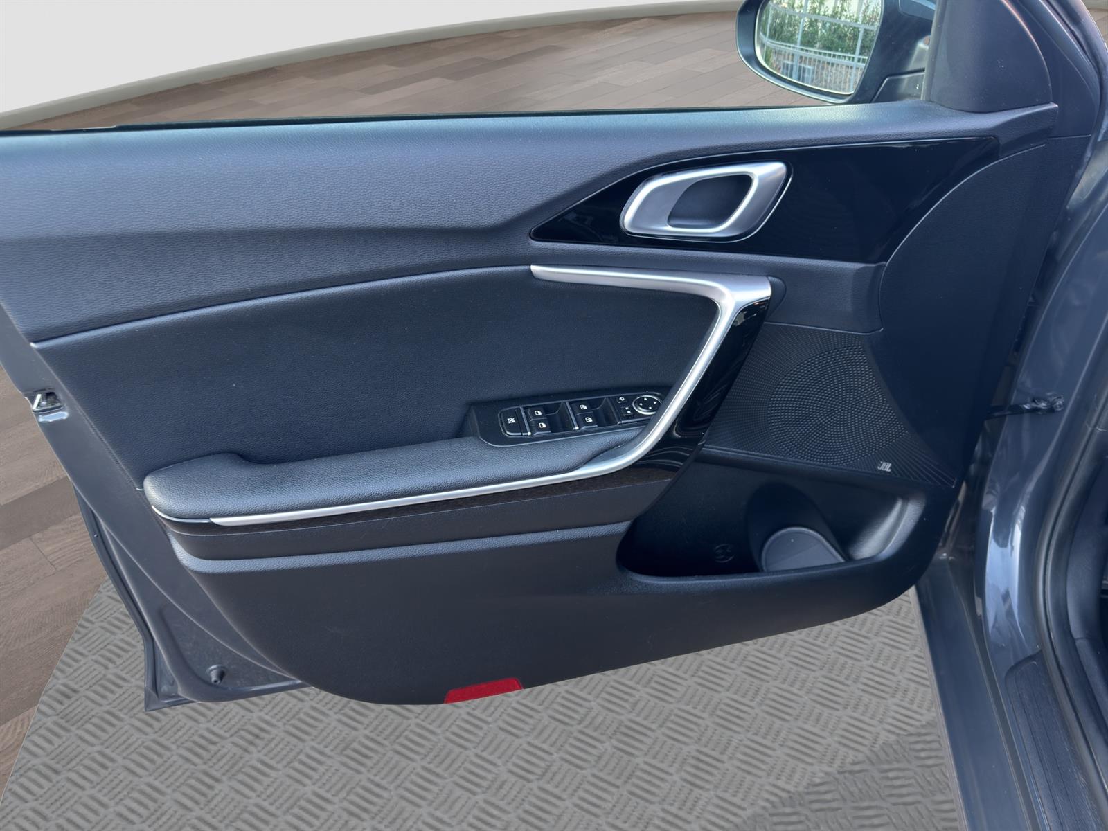 KIA Ceed SW 1.5 T-GDi Power-image-7