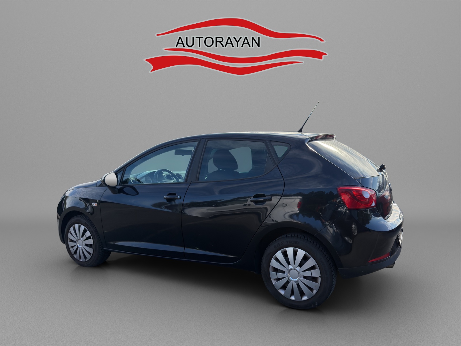 SEAT Ibiza 1.6 Sport-image-5