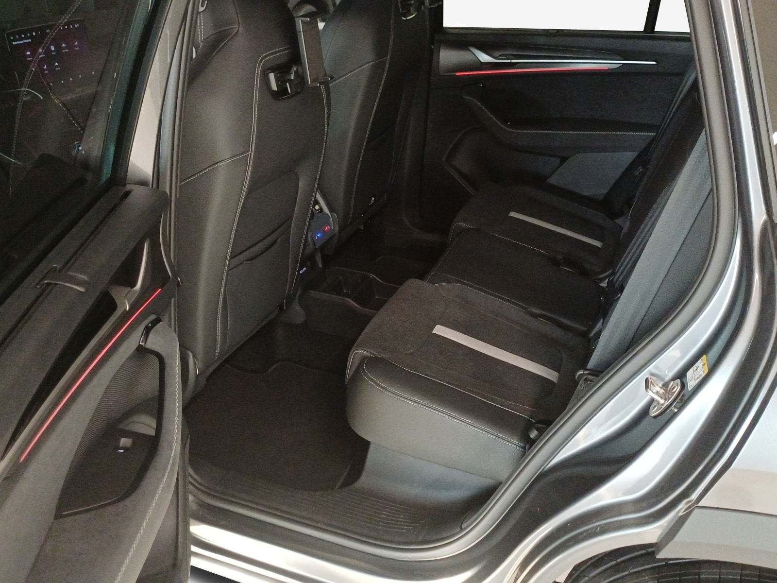 SKODA Kodiaq 2.0 TSI Sportline 4x4-image-11