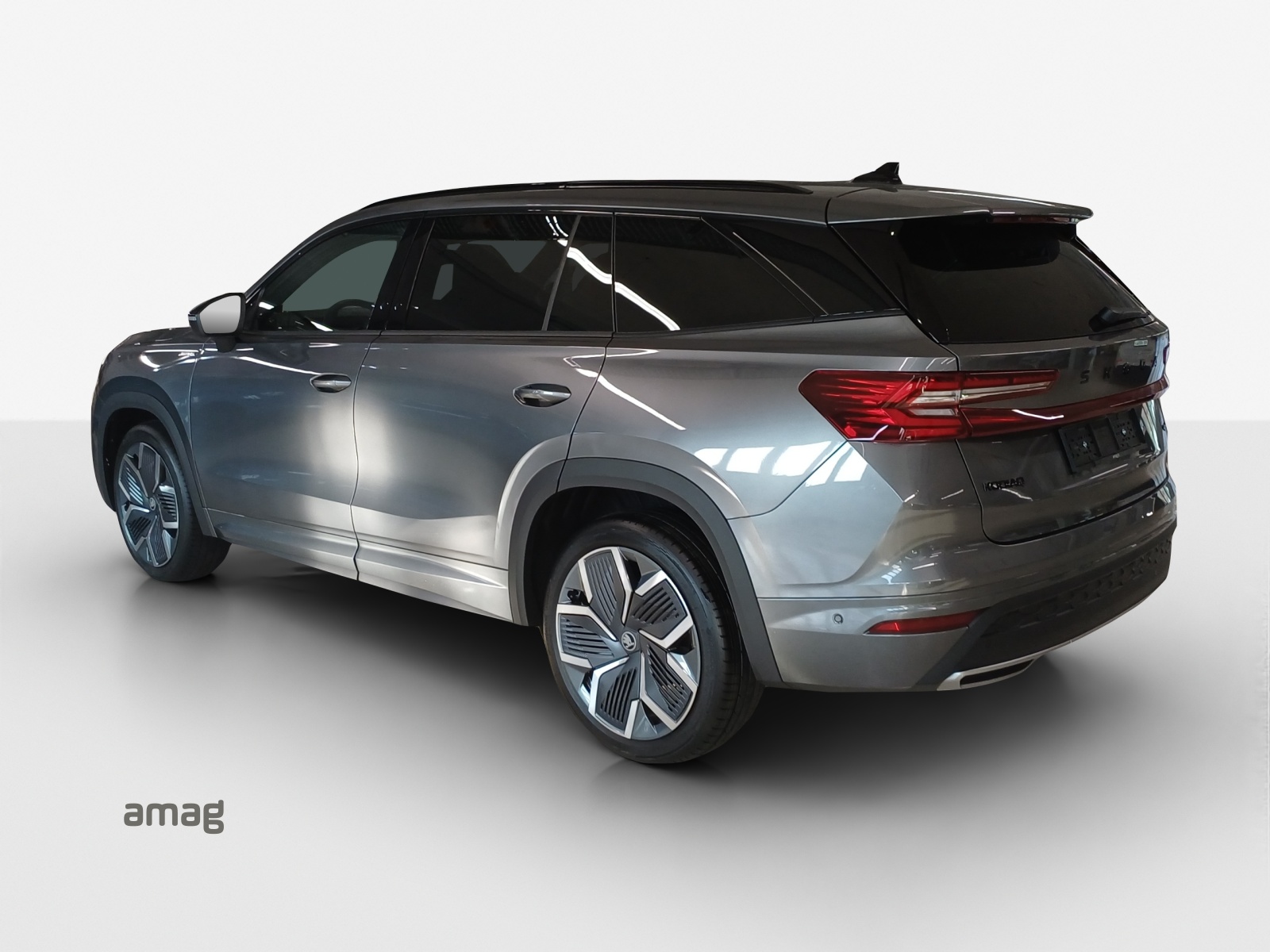 SKODA Kodiaq 2.0 TSI Sportline 4x4-showroom-element-2