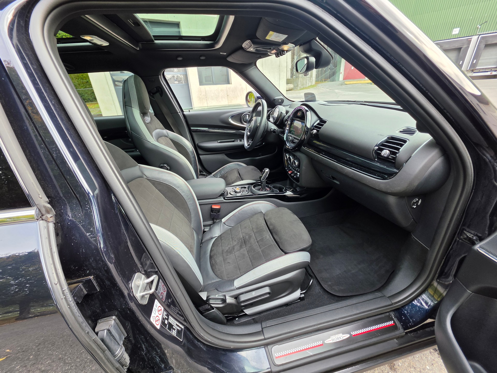 MINI Clubman Cooper John Cooper Works ALL4 Steptronic-image-23