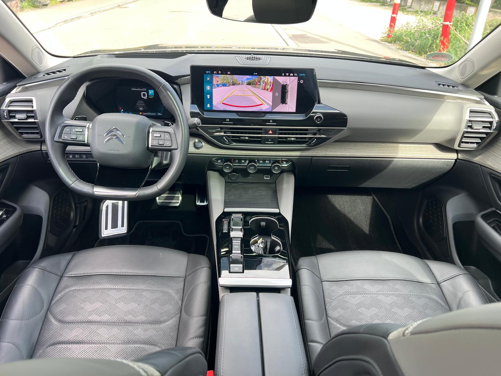 CITROEN C5 X 1.6i PHEV Shine Pack e-EAT8-image-8