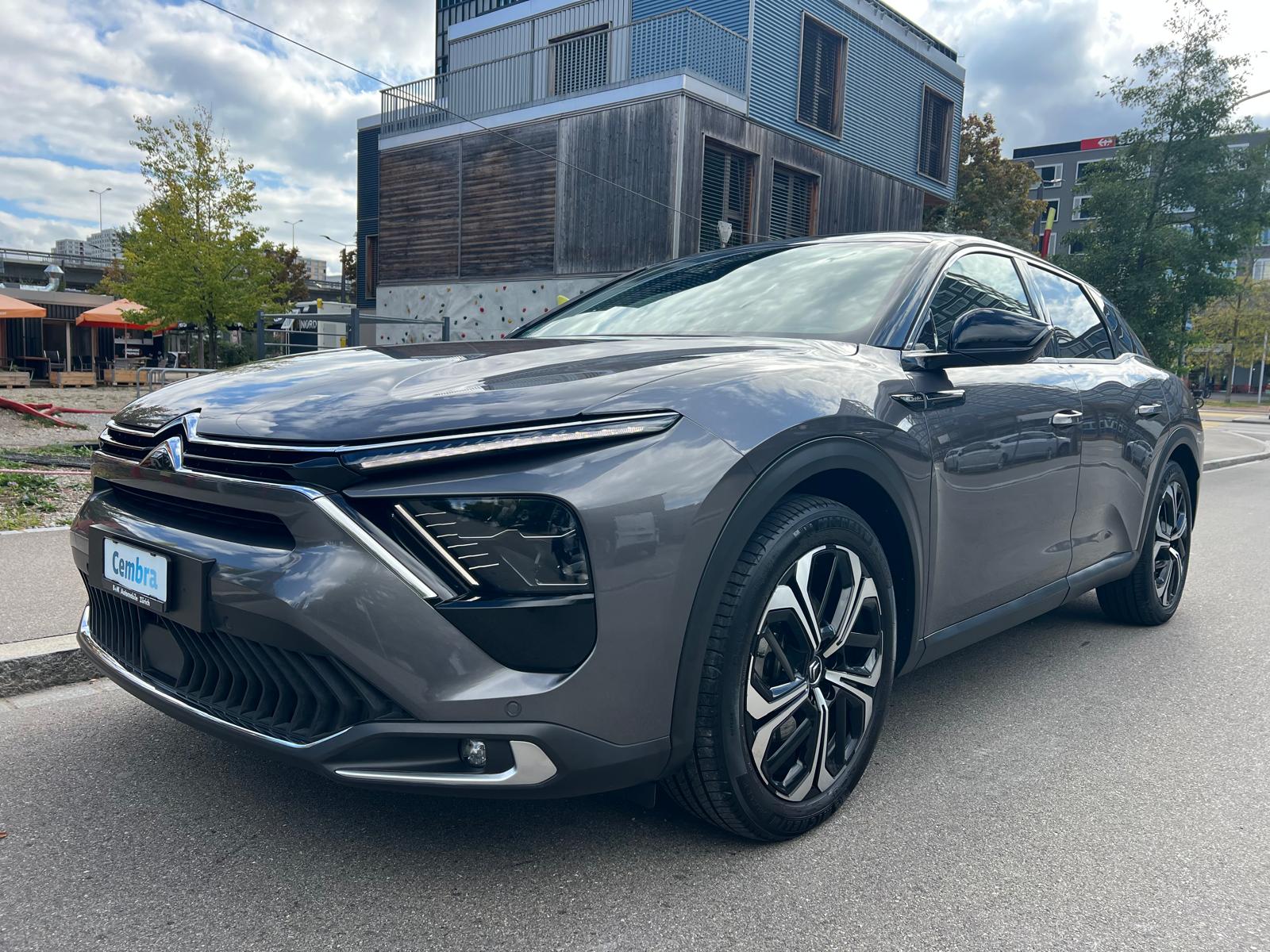 Car photo