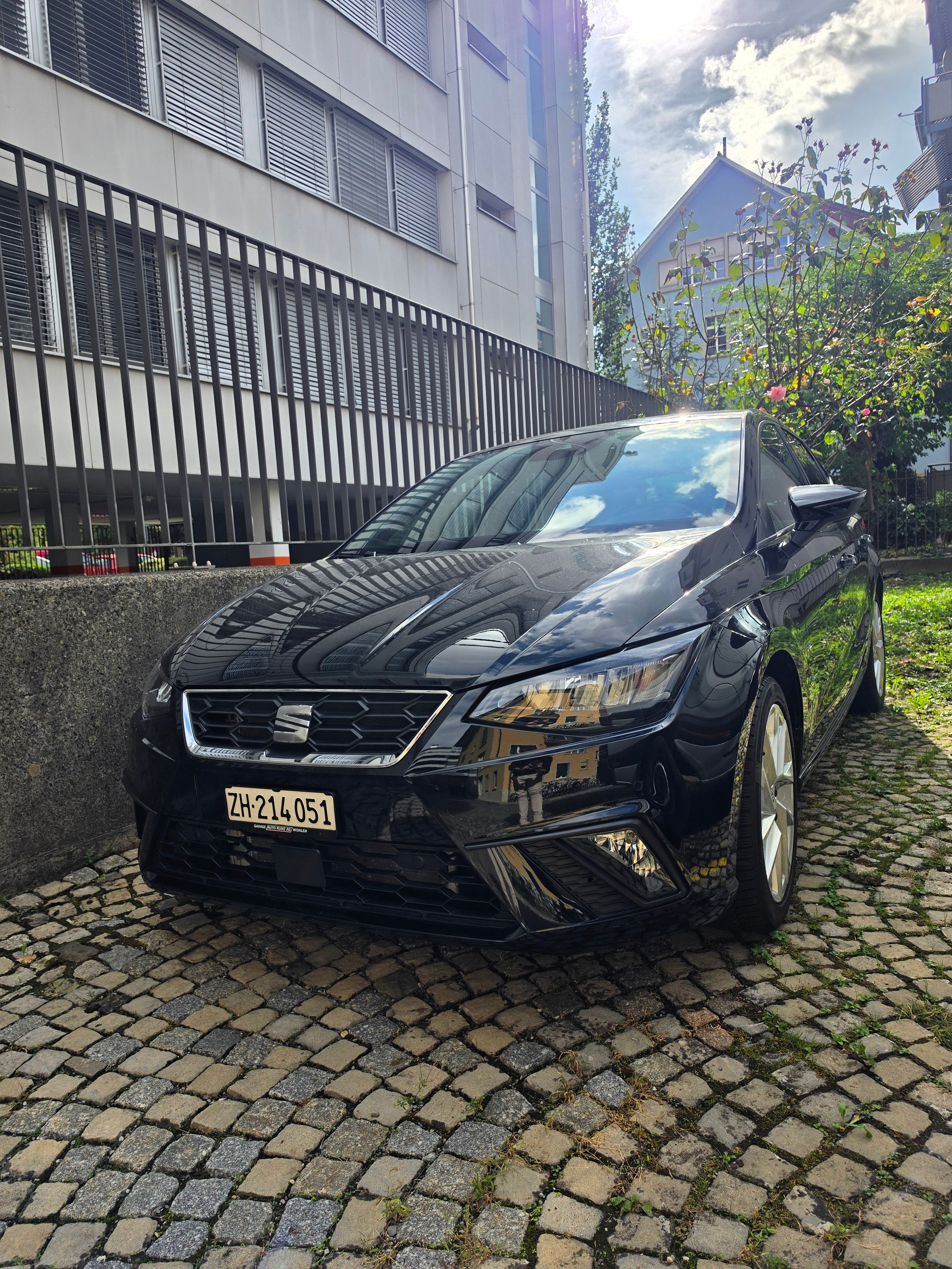 SEAT 1.0 TSI 110 FR DSG-image-0