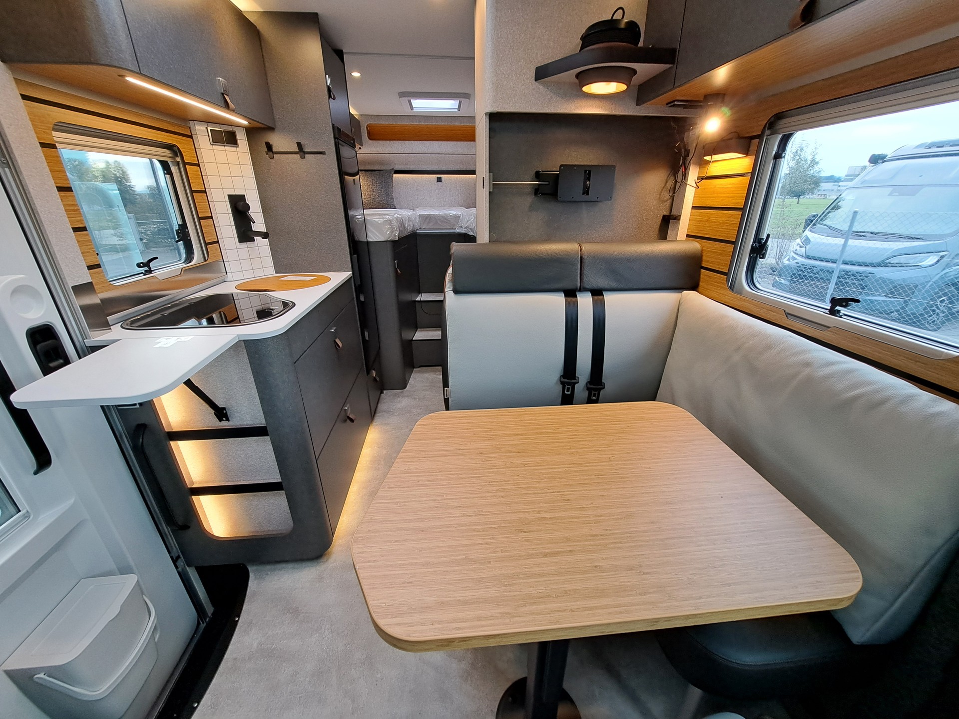 HYMER ML-T 570 Crossover-image-8