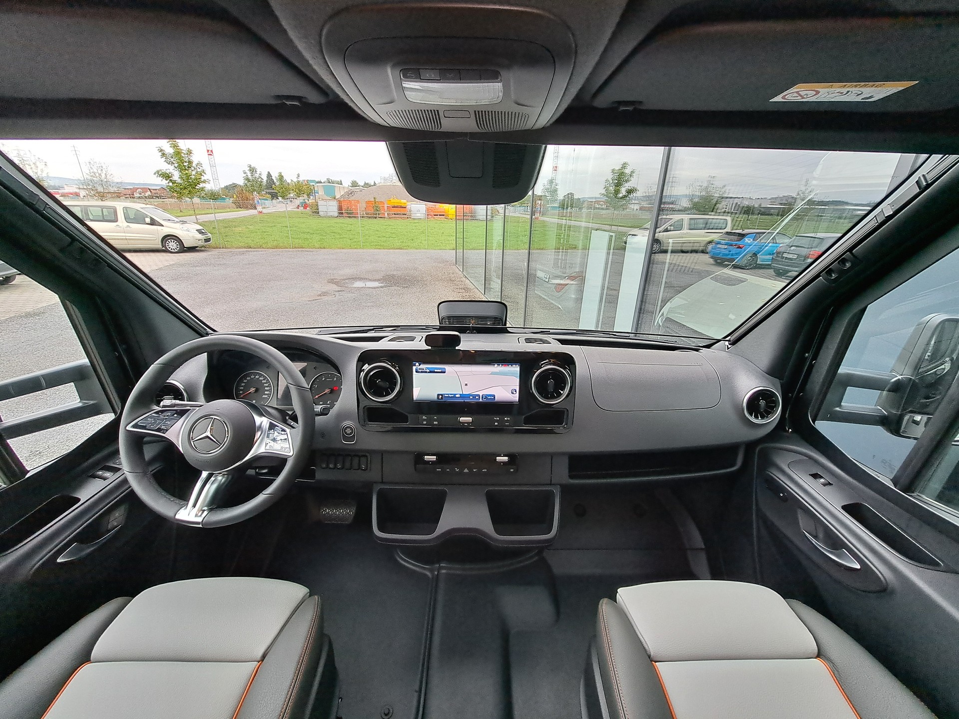 HYMER ML-T 570 Crossover-image-10