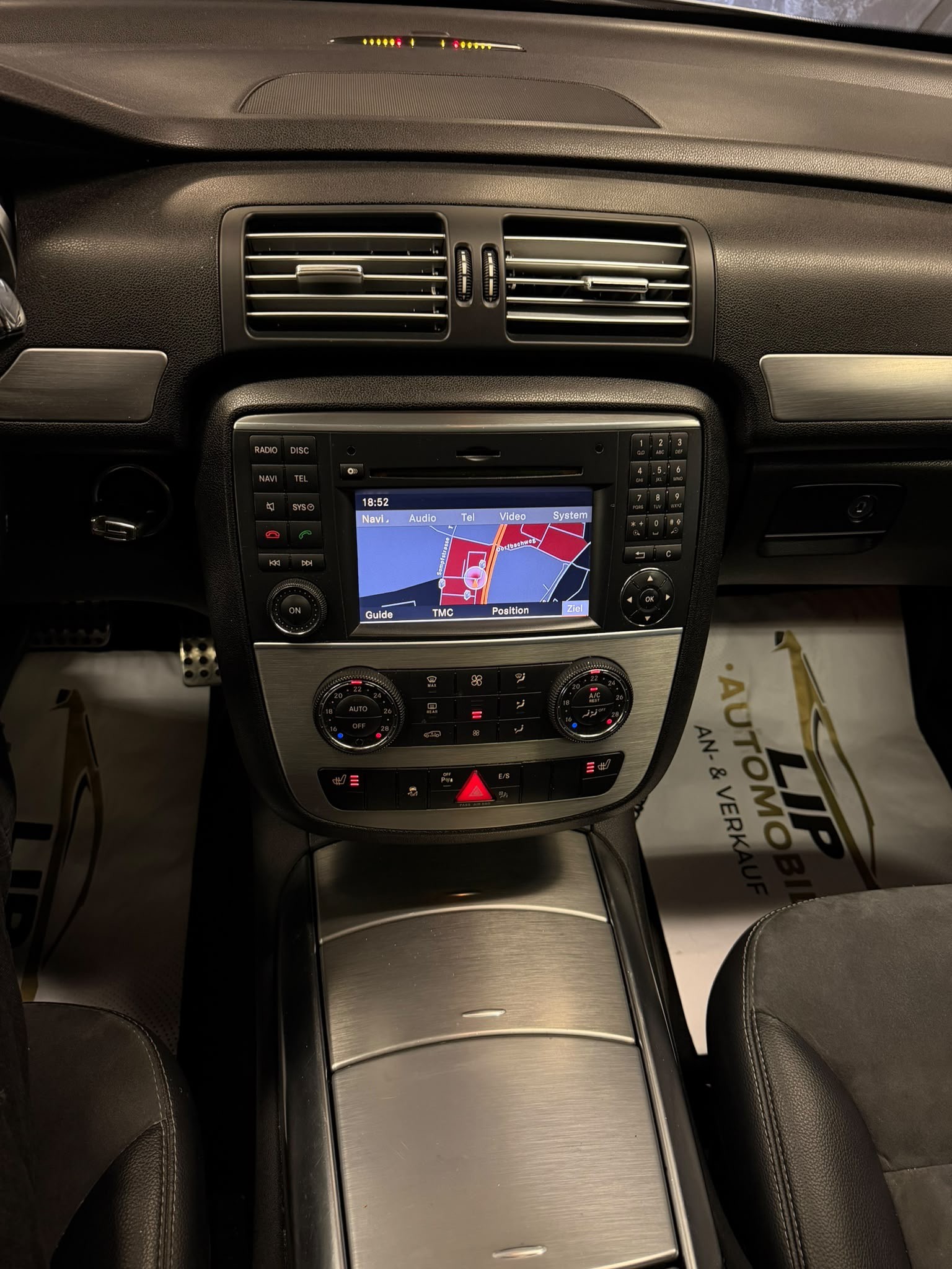 MERCEDES-BENZ R 350 CDI 4Matic 7G-Tronic-image-14